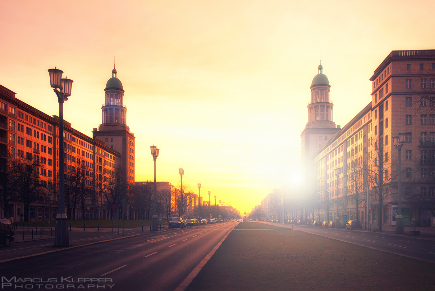 Nikon D800 + AF-S Nikkor 35mm f/1.8G sample photo. Sonnenaufgang frankfurter tor photography