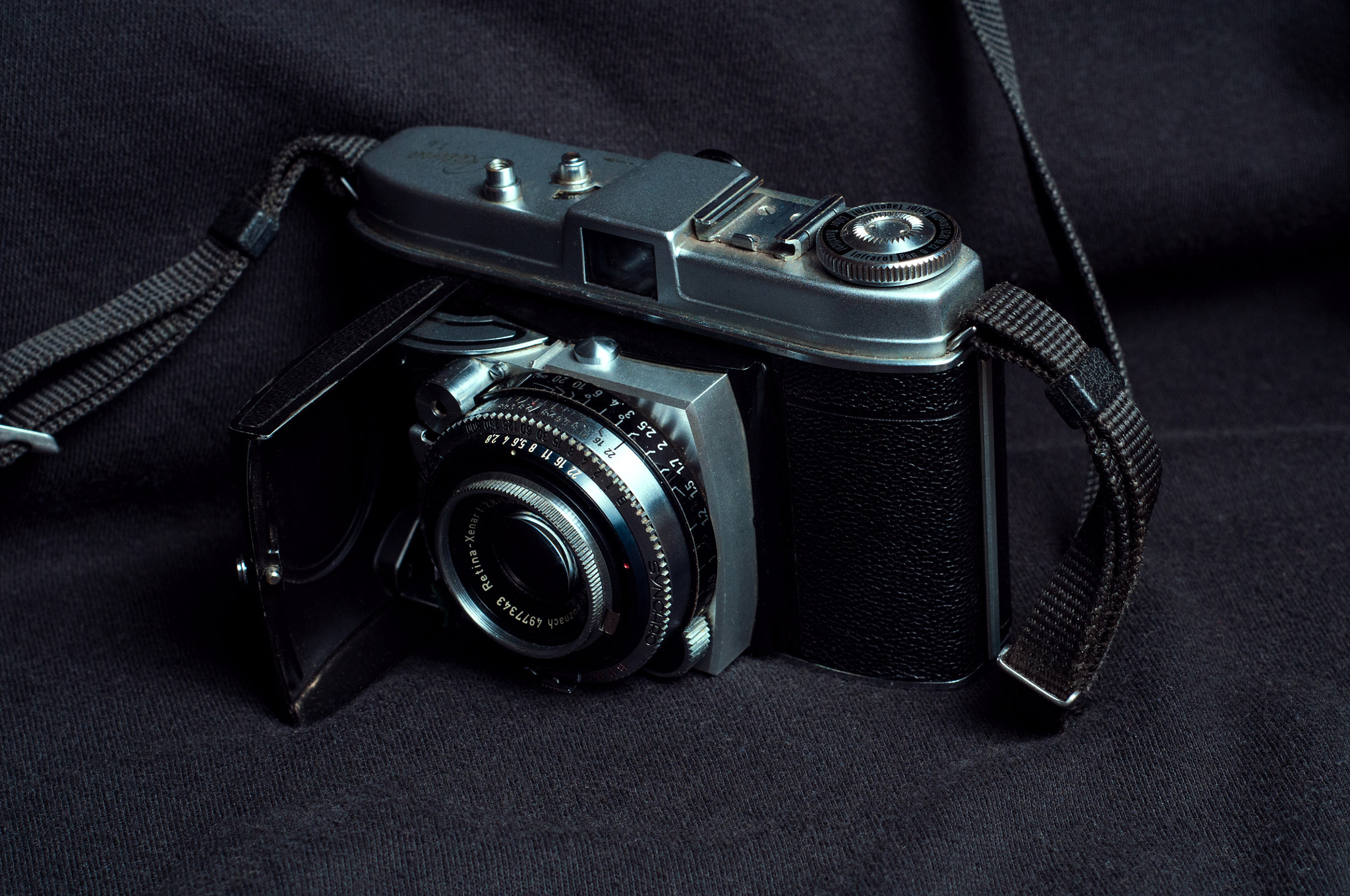 Nikon D300 + AF Nikkor 50mm f/1.8 sample photo. Kodak retina photography