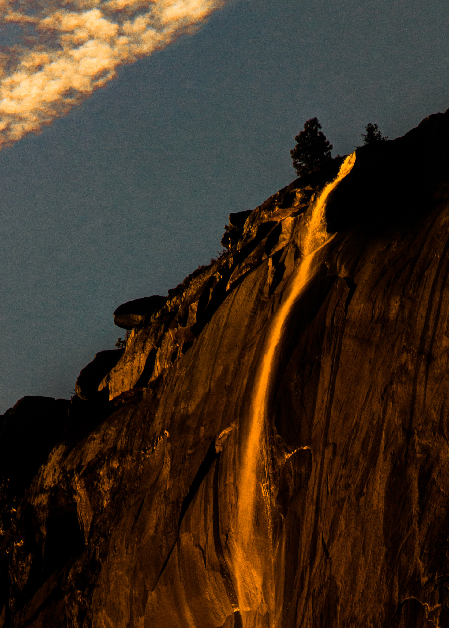 Sony SLT-A99V sample photo. Horsetail photography