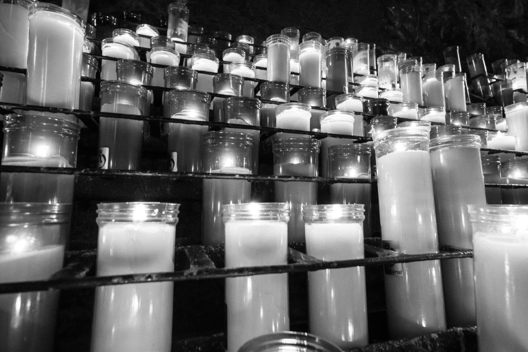 Sony Alpha NEX-7 + ZEISS Touit 12mm F2.8 sample photo. Candles photography