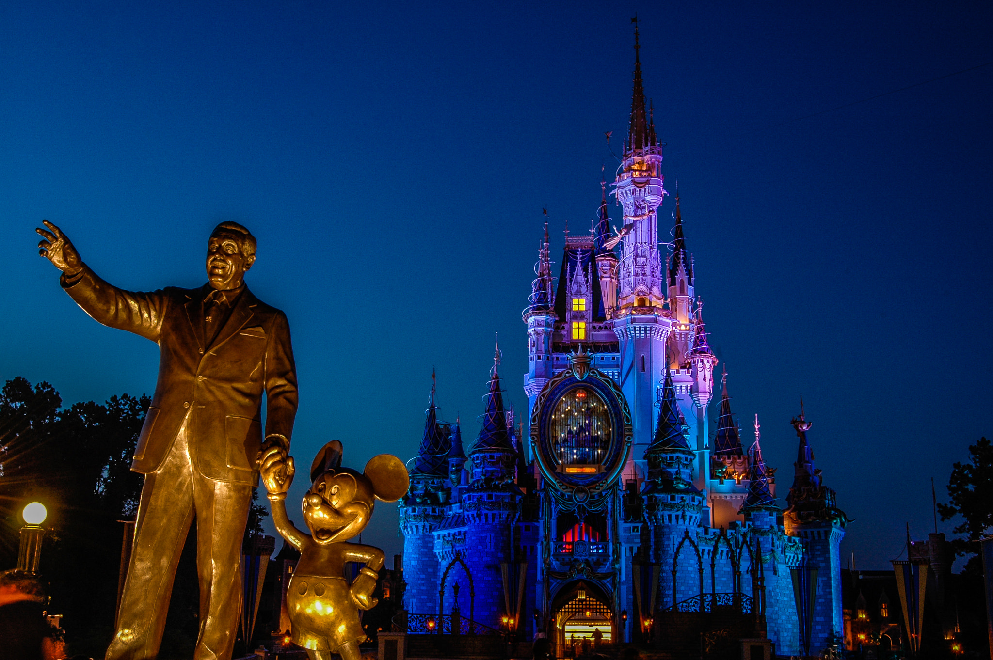 Nikon D70 sample photo. Walt, mouse, and castle photography