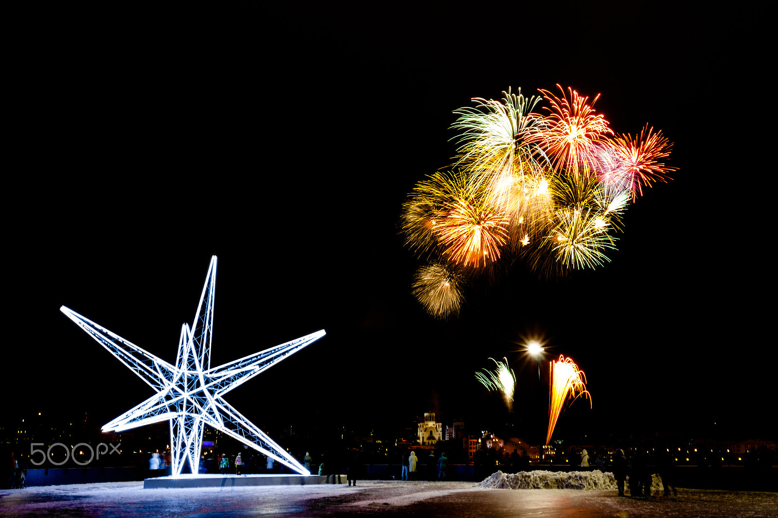 Canon EF-S 18-135mm F3.5-5.6 IS STM sample photo. Cause baby you're a firework! photography