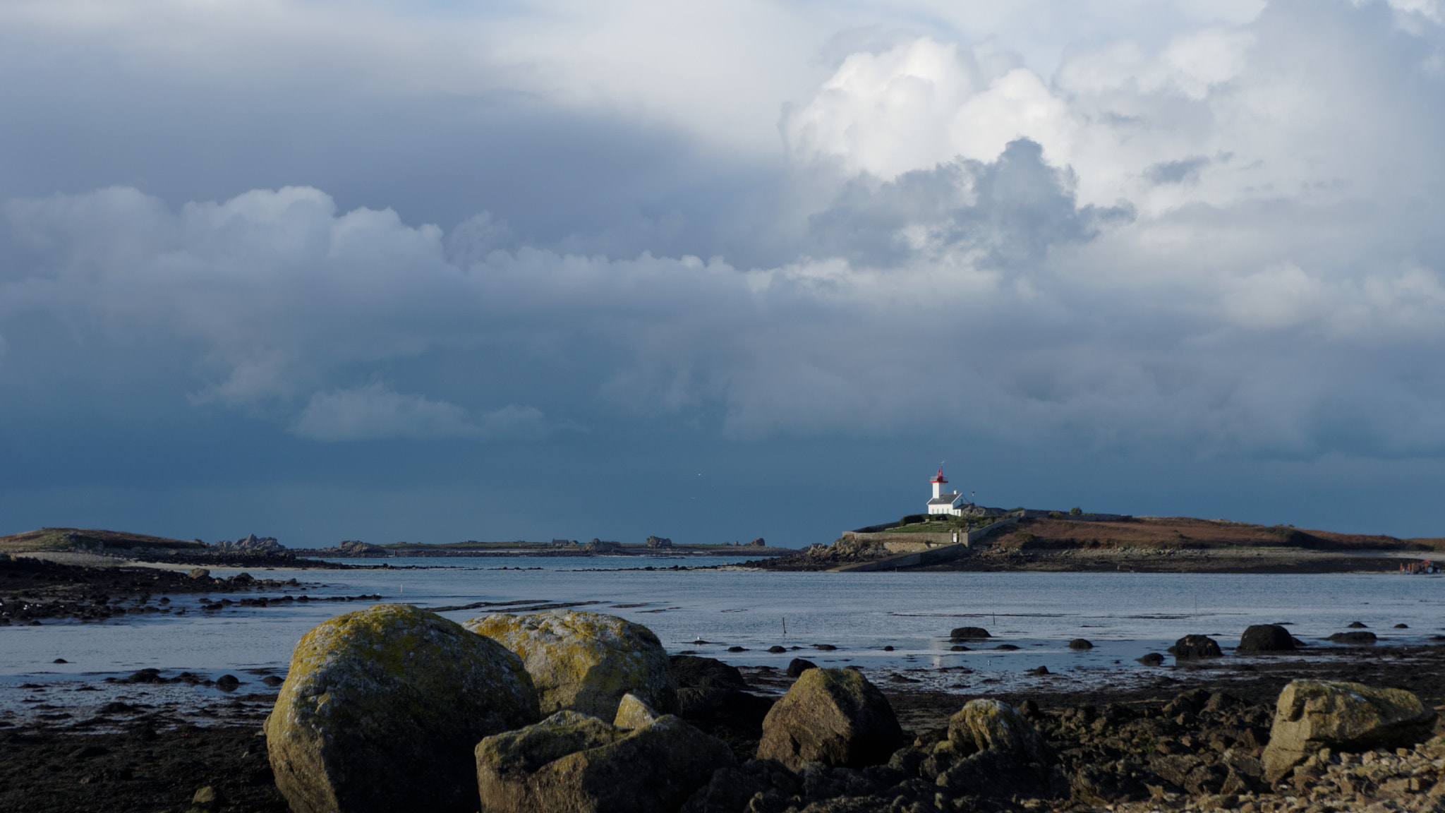 Pentax K-5 II sample photo. Le phare de l'île wrac'h photography