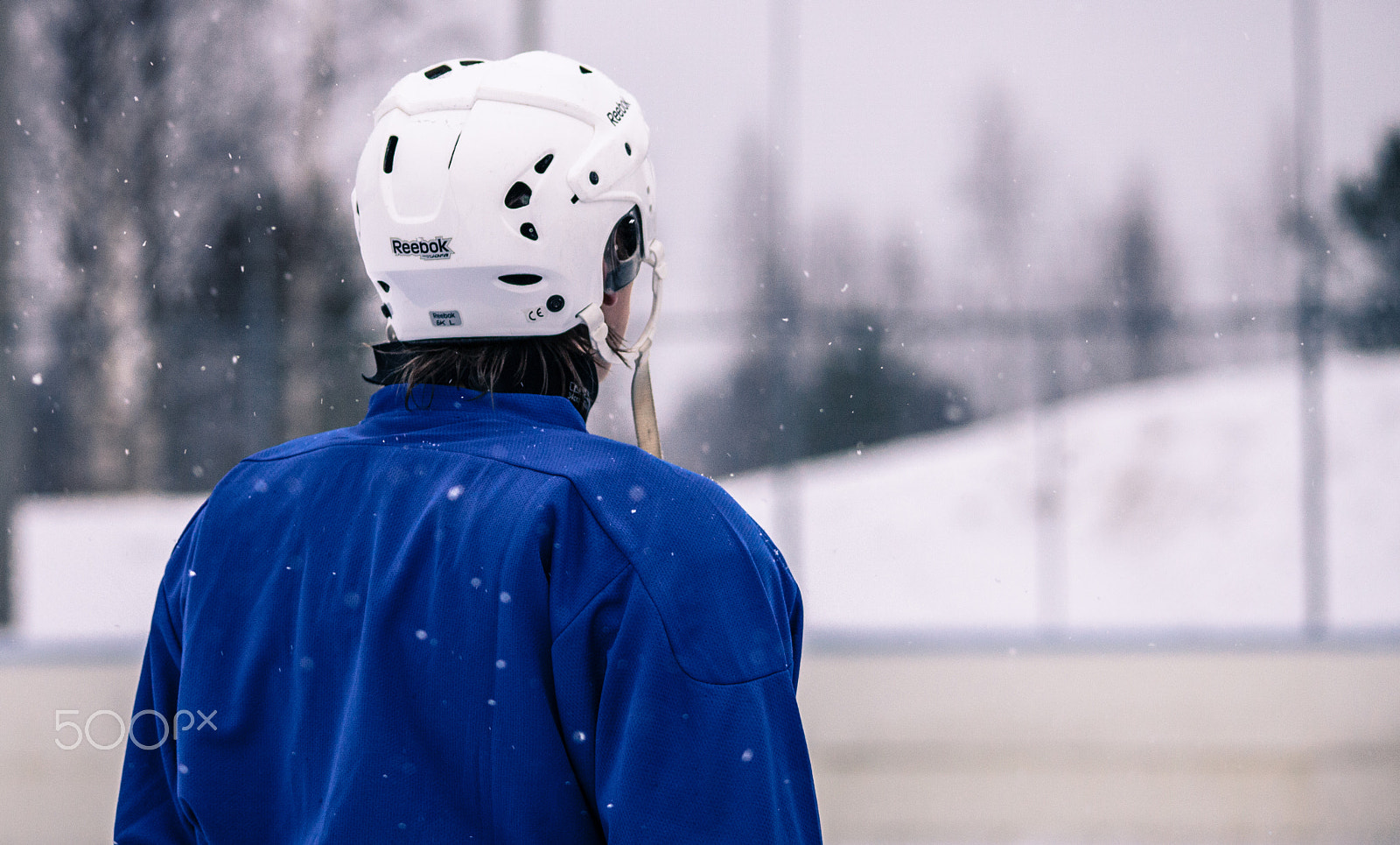 Sigma 150-500mm F5-6.3 DG OS HSM sample photo. Hockey player photography