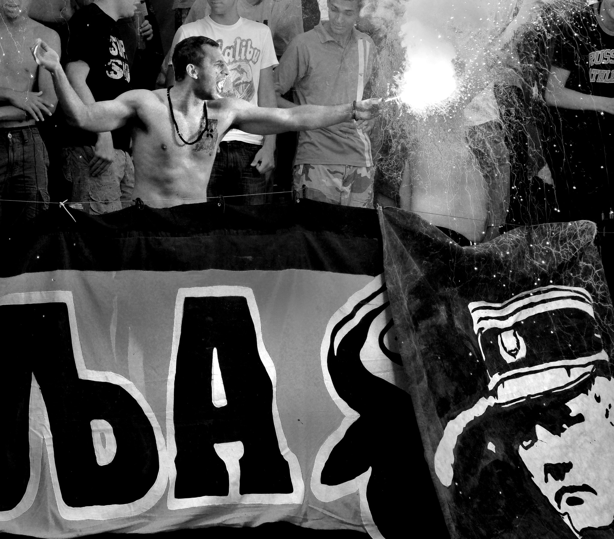 AF Zoom-Nikkor 80-200mm f/2.8 ED sample photo. Ultras 3 photography
