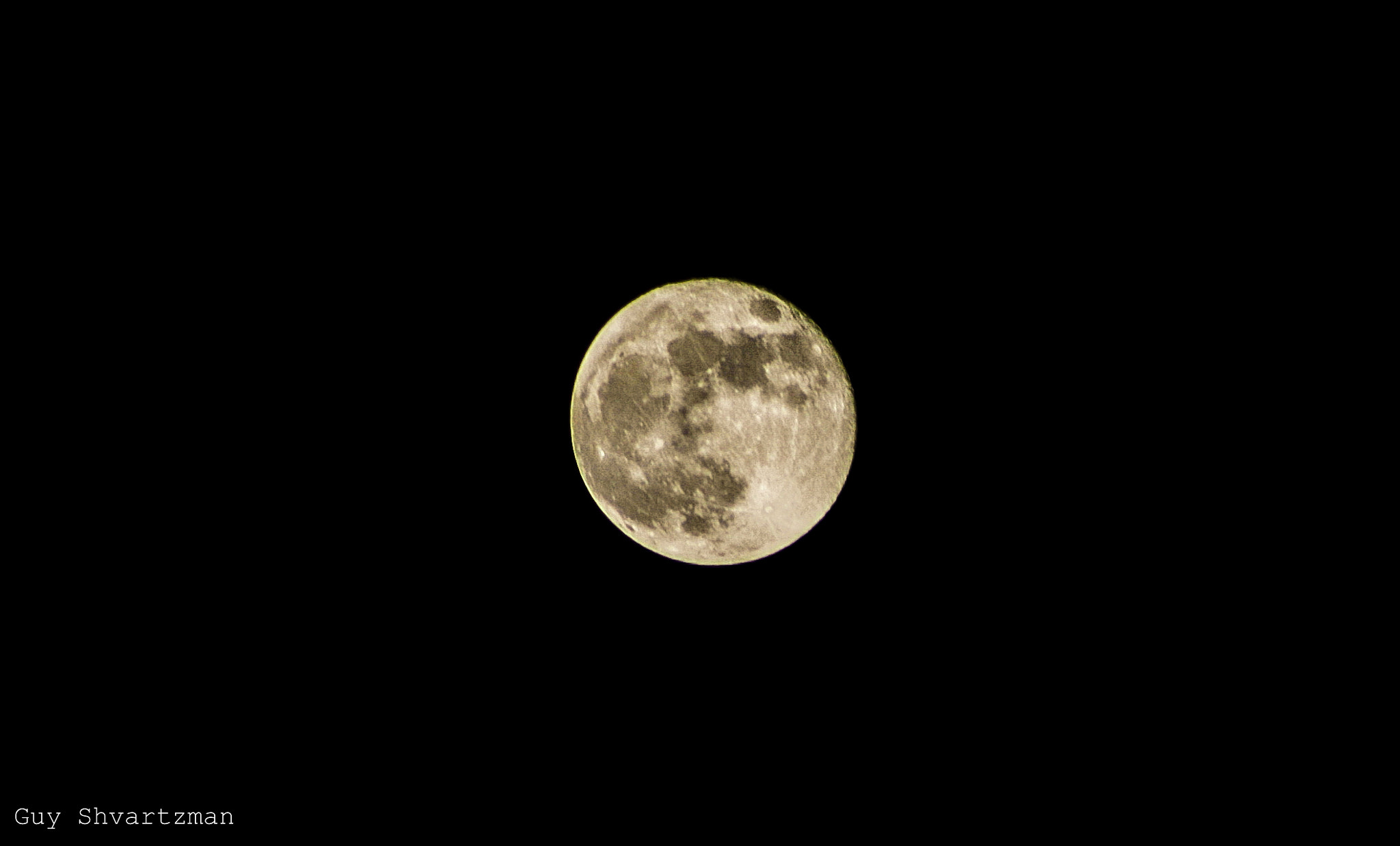 Canon EOS 400D (EOS Digital Rebel XTi / EOS Kiss Digital X) sample photo. Full moon photography