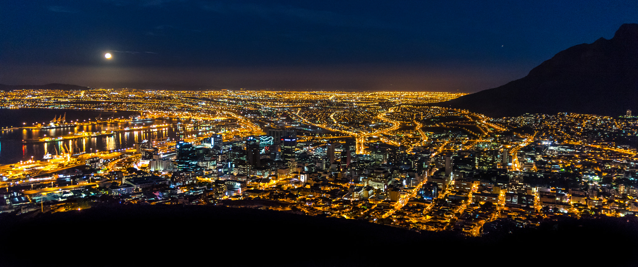 Night view from Table Mountain