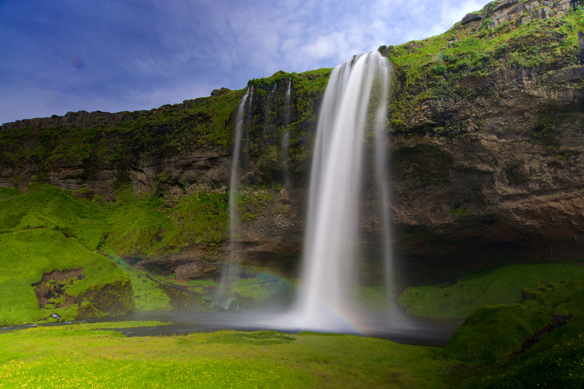 Sony a7 + Sony Vario-Tessar T* FE 16-35mm F4 ZA OSS sample photo. Waterfalls, waterfalls photography