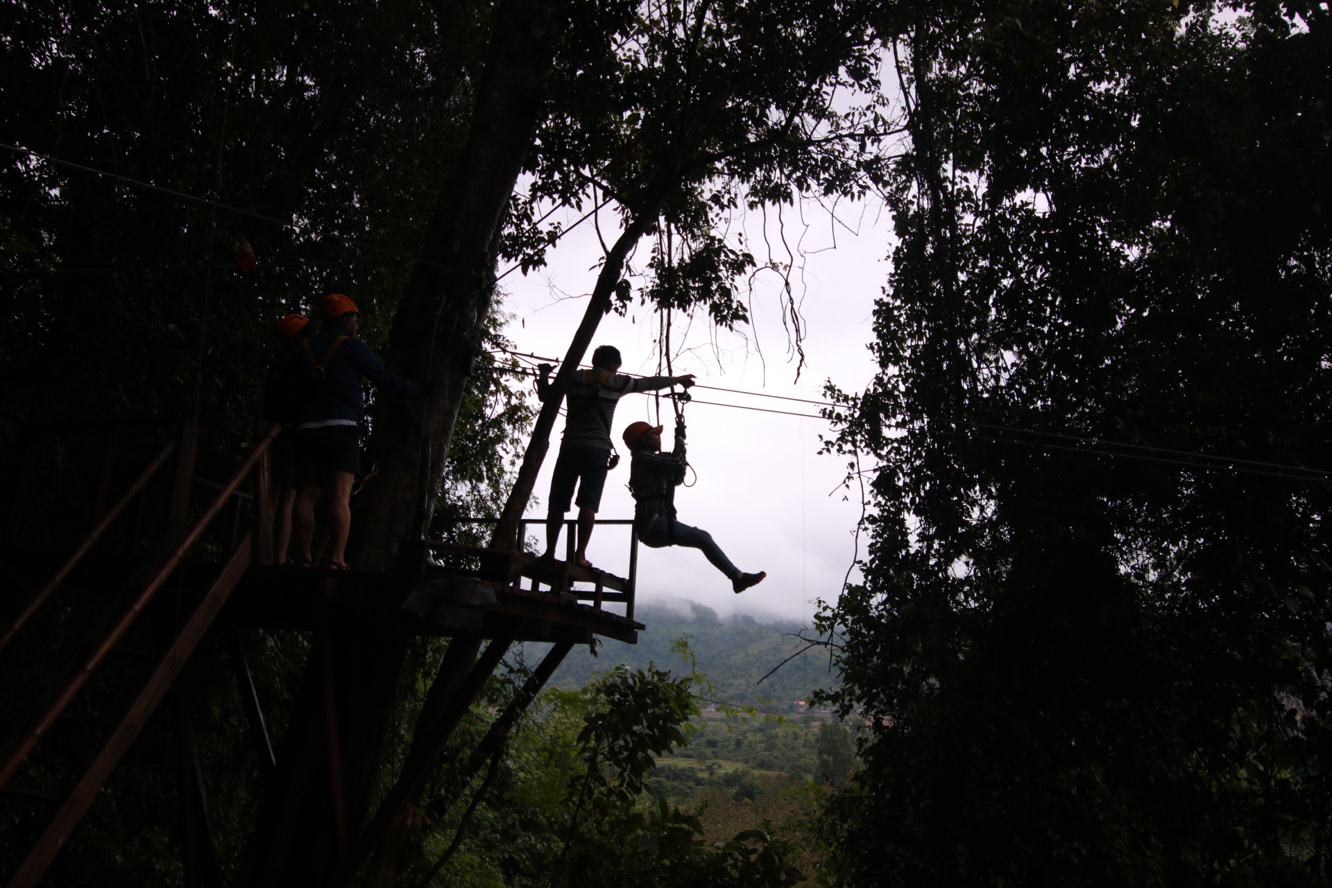 Canon EOS 750D (EOS Rebel T6i / EOS Kiss X8i) sample photo. Zip line .. laos photography