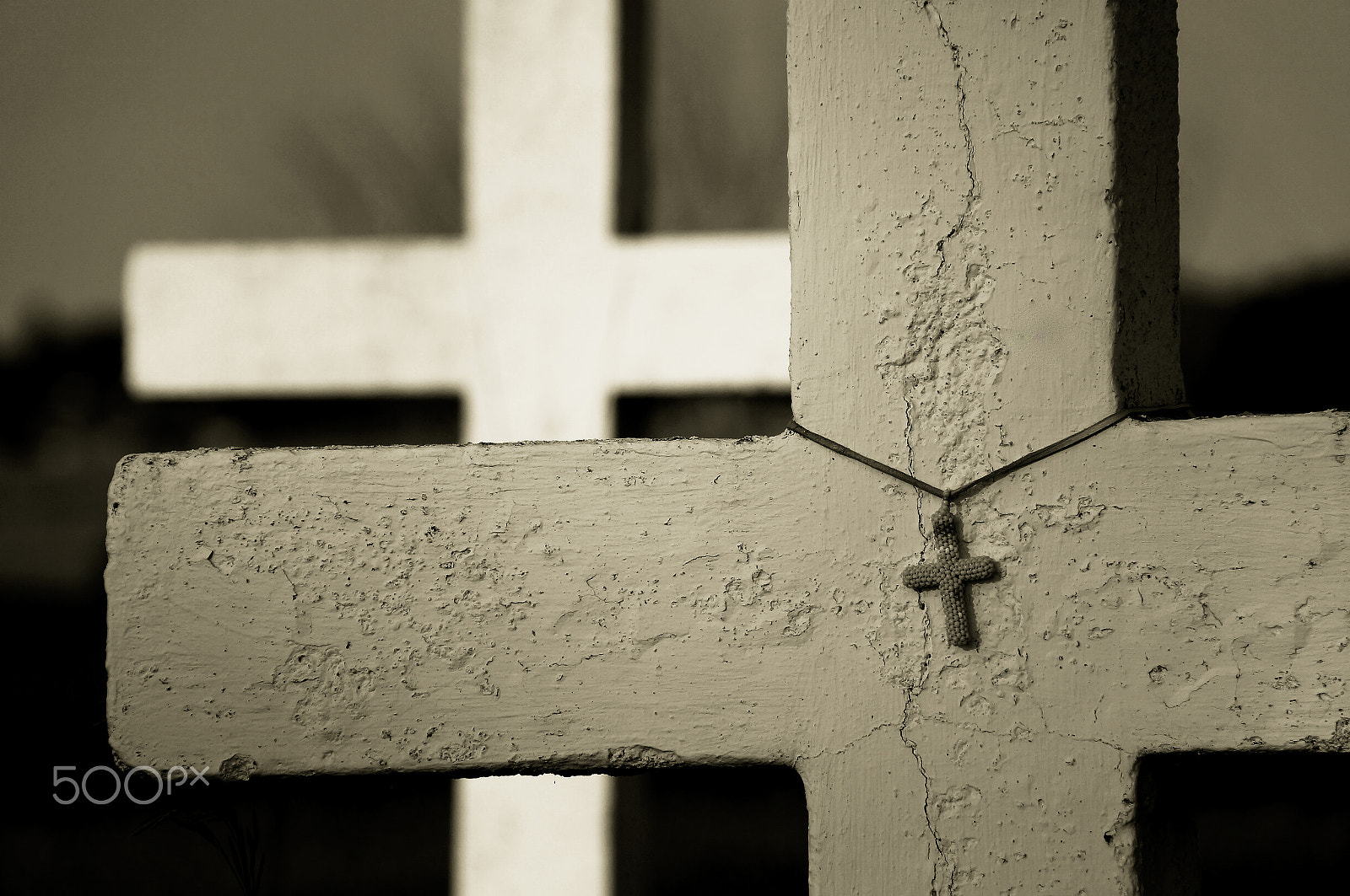 Sony E PZ 18-200mm F3.5-6.3 OSS sample photo. 3 crosses in graveyard bw photography