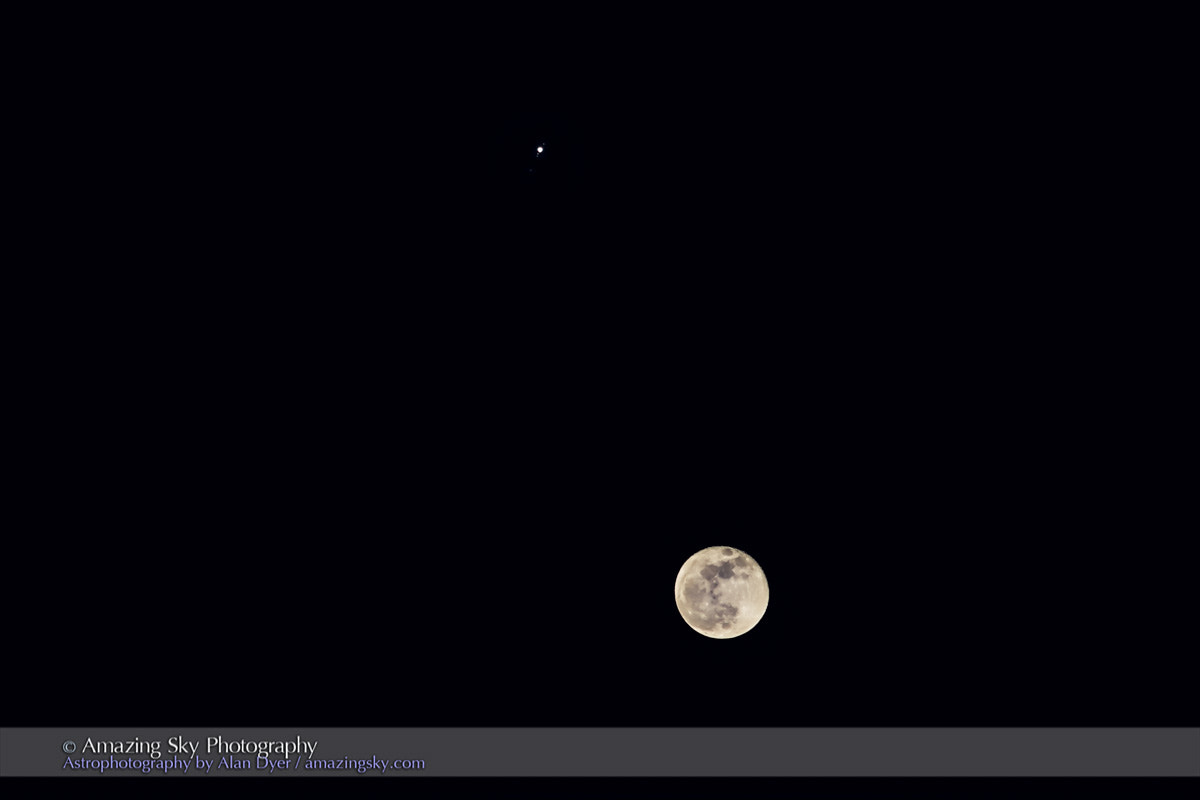 Canon EOS 60D + Canon EF 200mm F2.8L II USM sample photo. Moon near jupiter (feb 23, 2016) photography