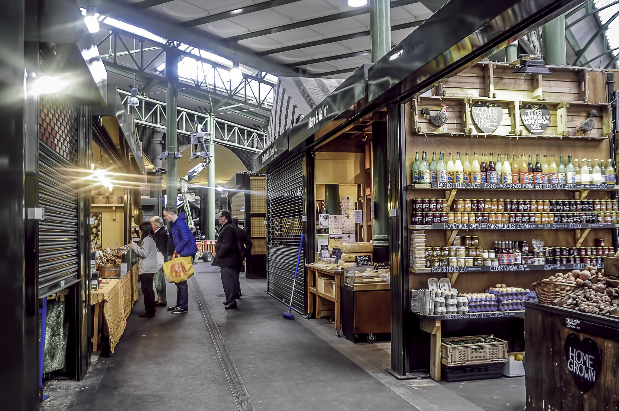 Sigma 17-70mm F2.8-4.5 DC Macro Asp. IF sample photo. Borough market iii photography