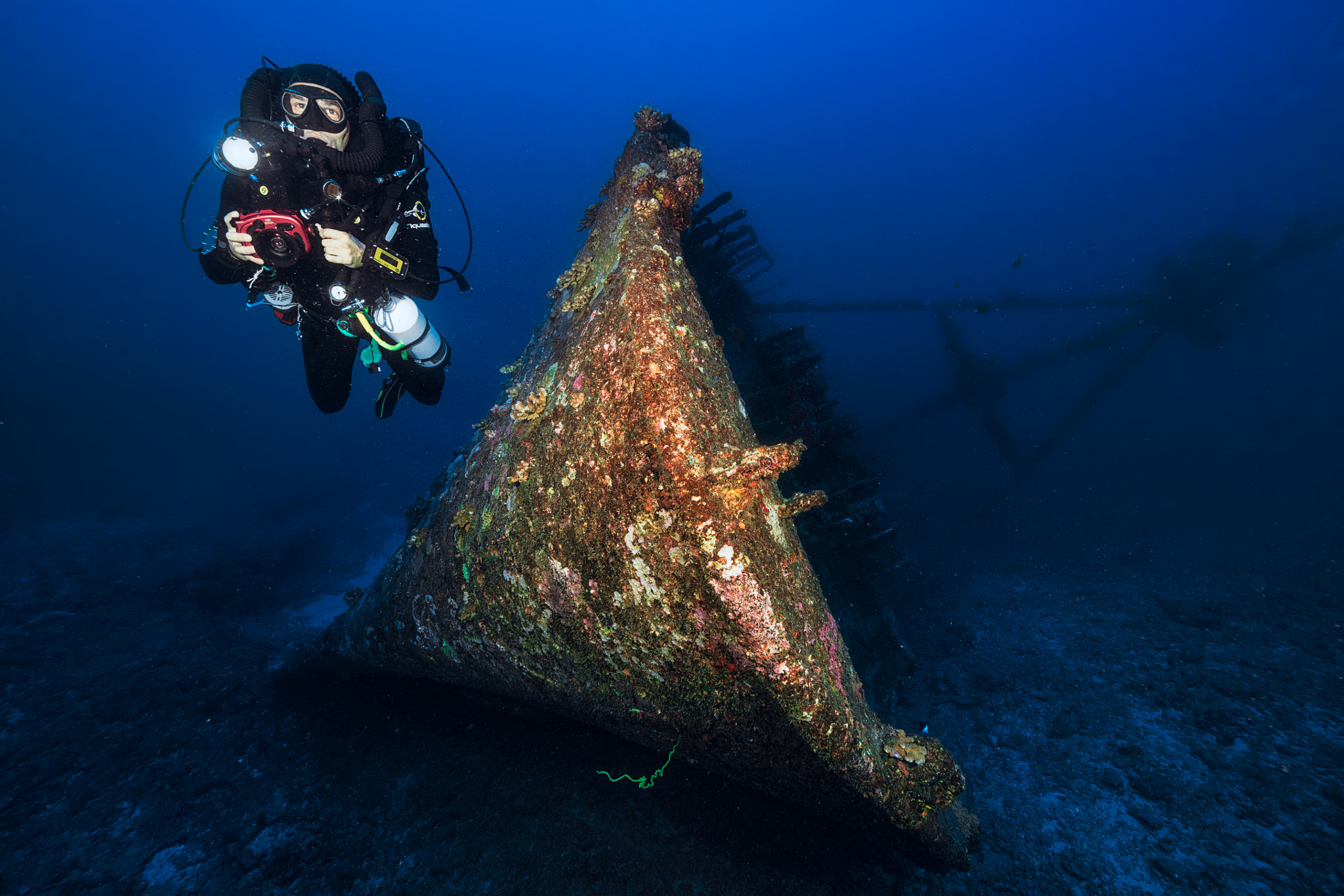 Canon EF 14mm F2.8L II USM sample photo. Wreck photography