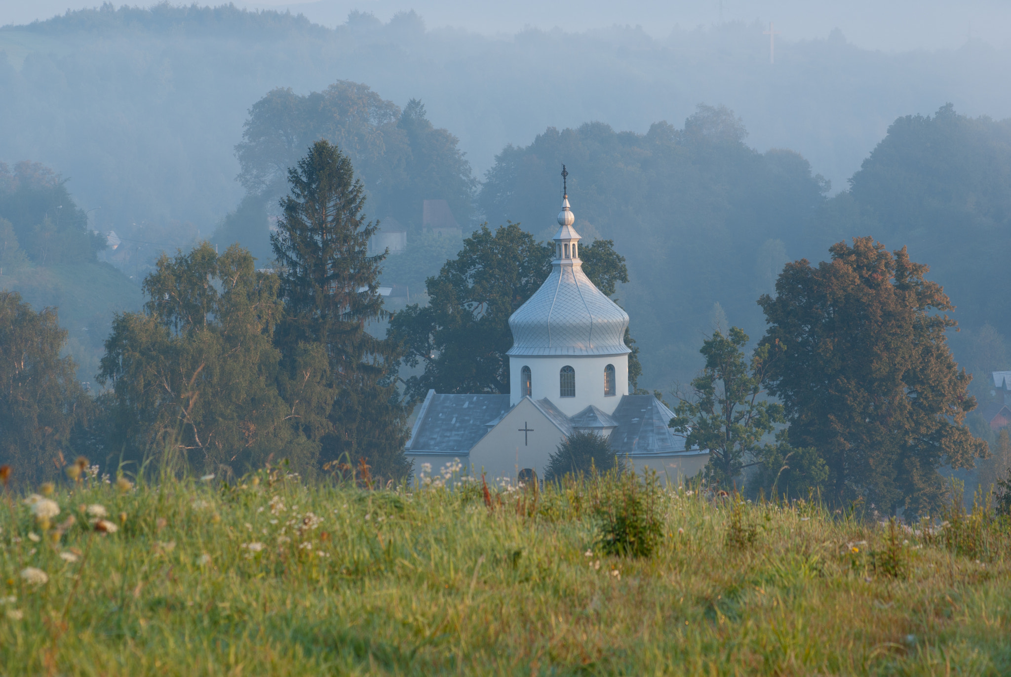 Pentax K10D + smc PENTAX-F 70-210mm F4-5.6 sample photo. Eastern orthodox church photography