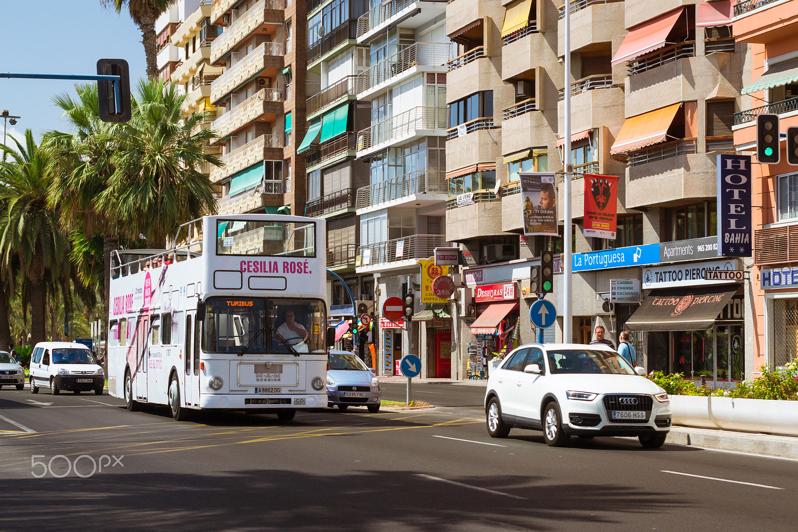 Nikon D3100 + Sigma 50mm F1.4 EX DG HSM sample photo. Double-decker tourist bus, alicante, valencia, spain photography