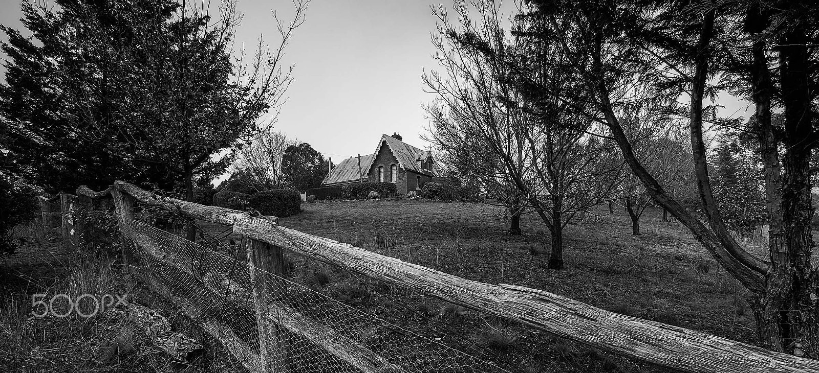Olympus OM-D E-M5 + Panasonic Lumix G Vario 7-14mm F4 ASPH sample photo. The convent at sofala photography