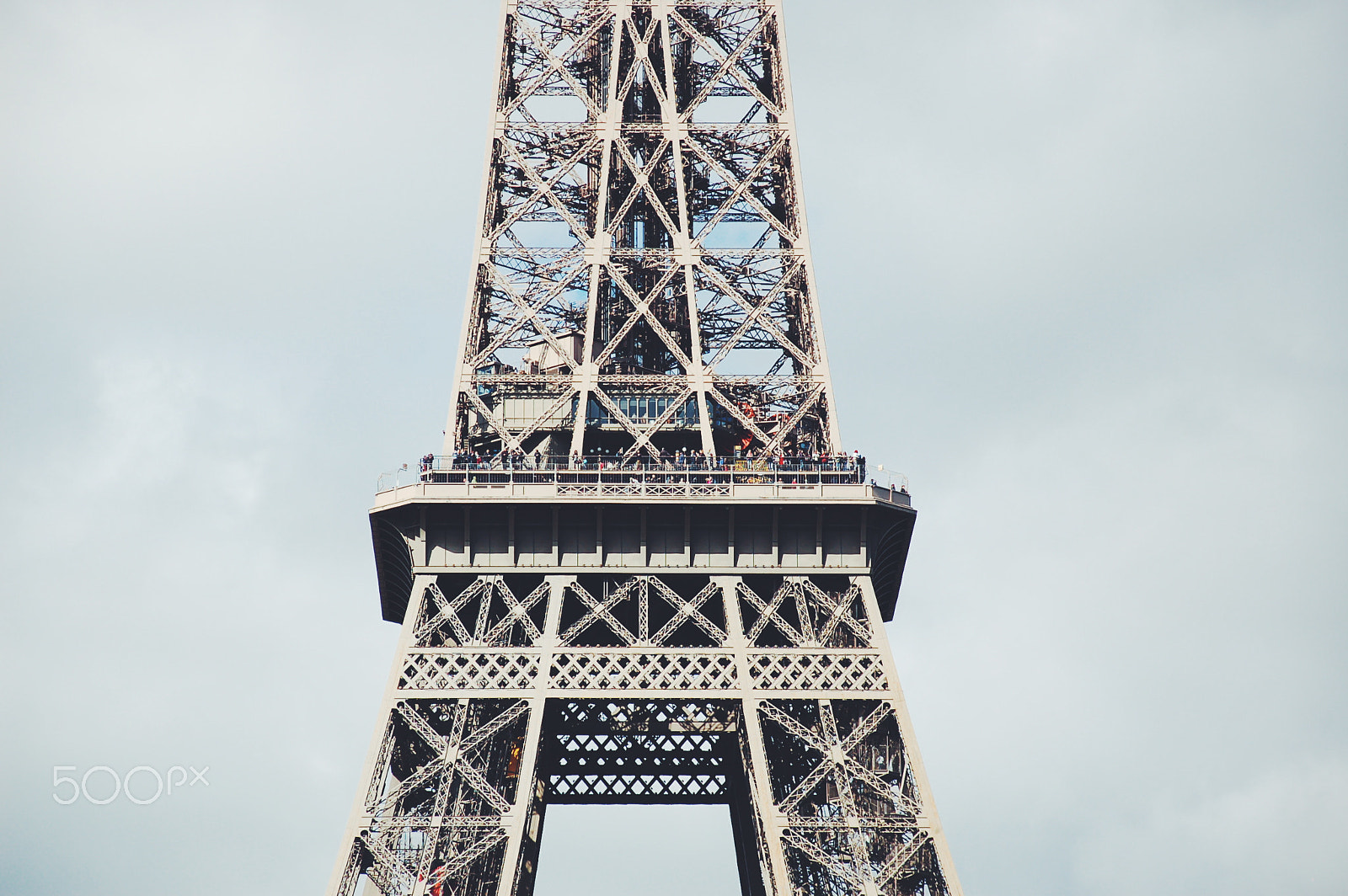 Nikon D50 sample photo. Processed with vsco with f2 preset photography