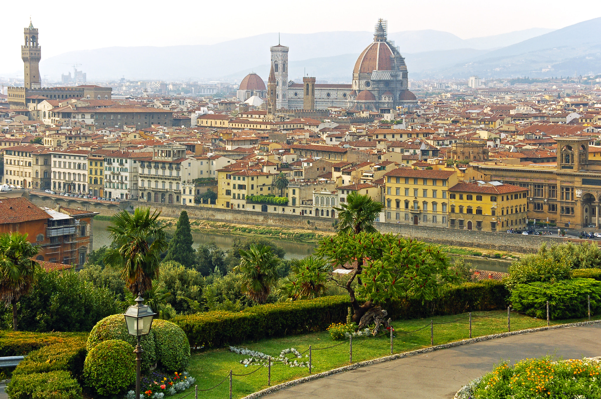 Nikon D50 + Sigma 18-200mm F3.5-6.3 DC sample photo. Vista piazzale michelangelo. firenze. toscana. photography
