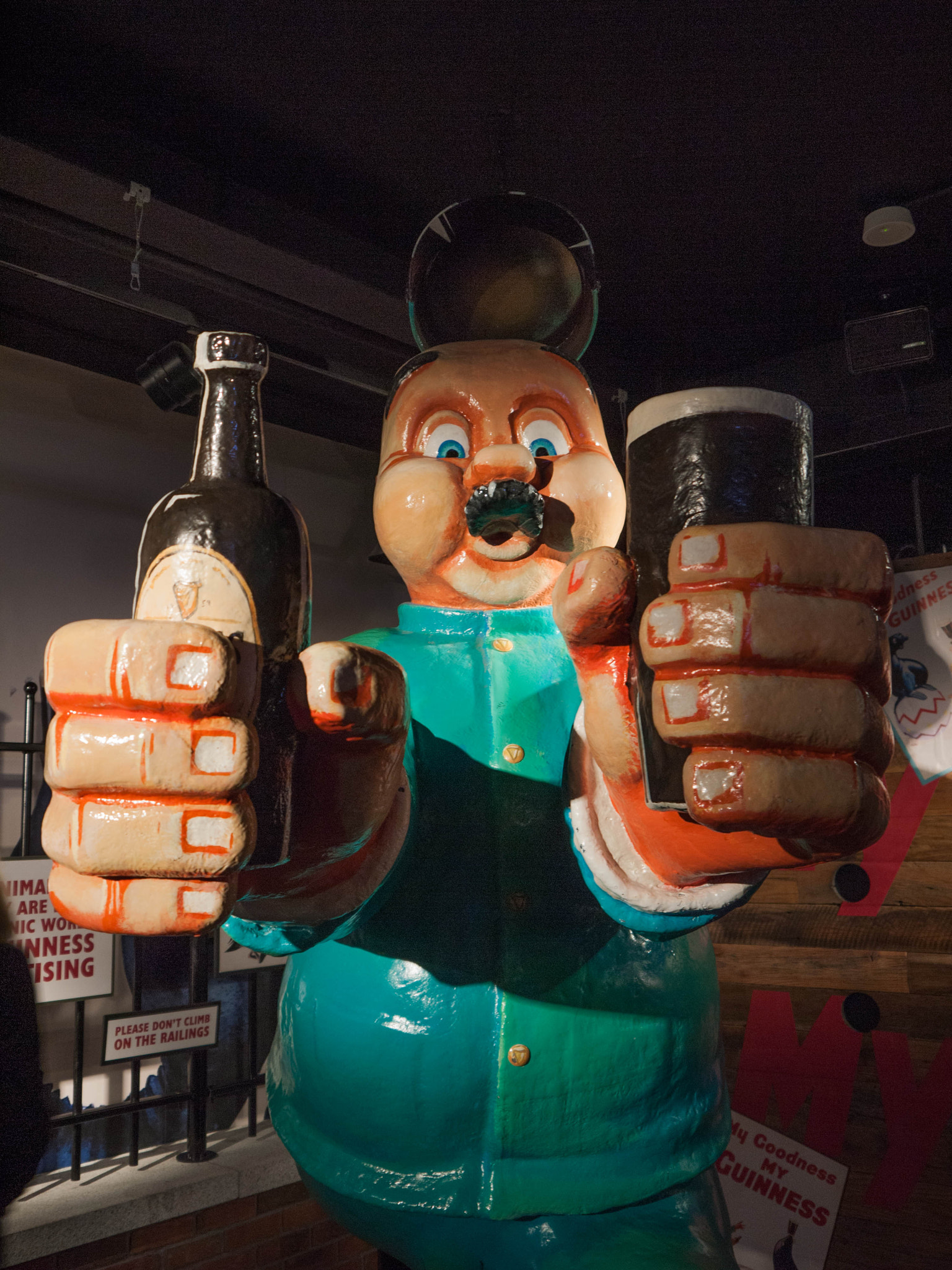 Panasonic Lumix DMC-GF2 sample photo. A classic figure of guinness photography