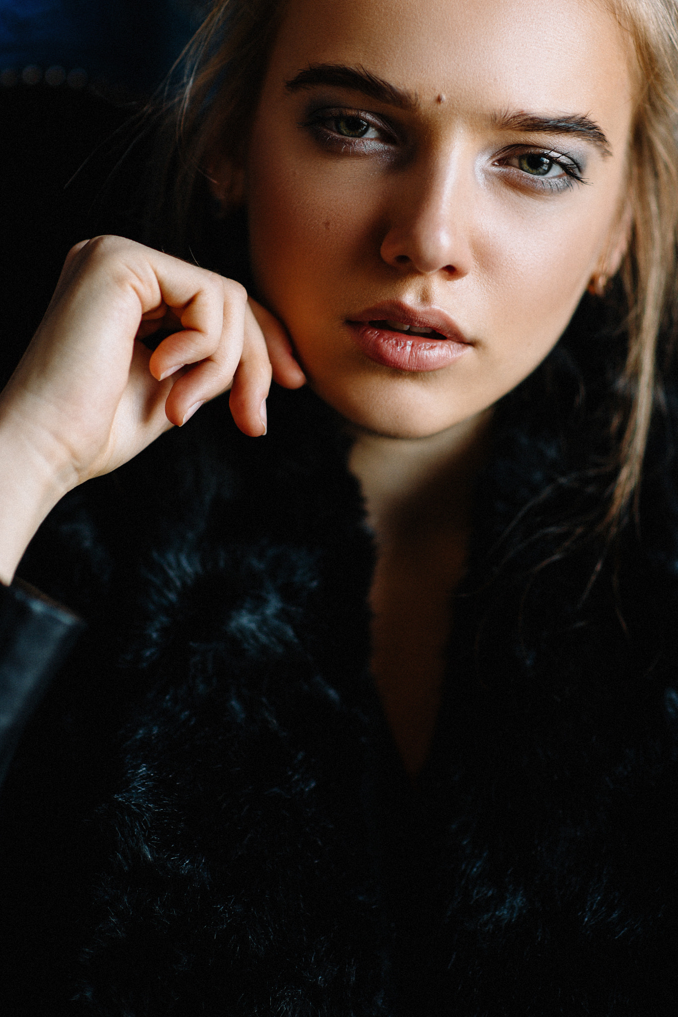Nikon D4 + Sigma 85mm F1.4 EX DG HSM sample photo. Mary*1 photography