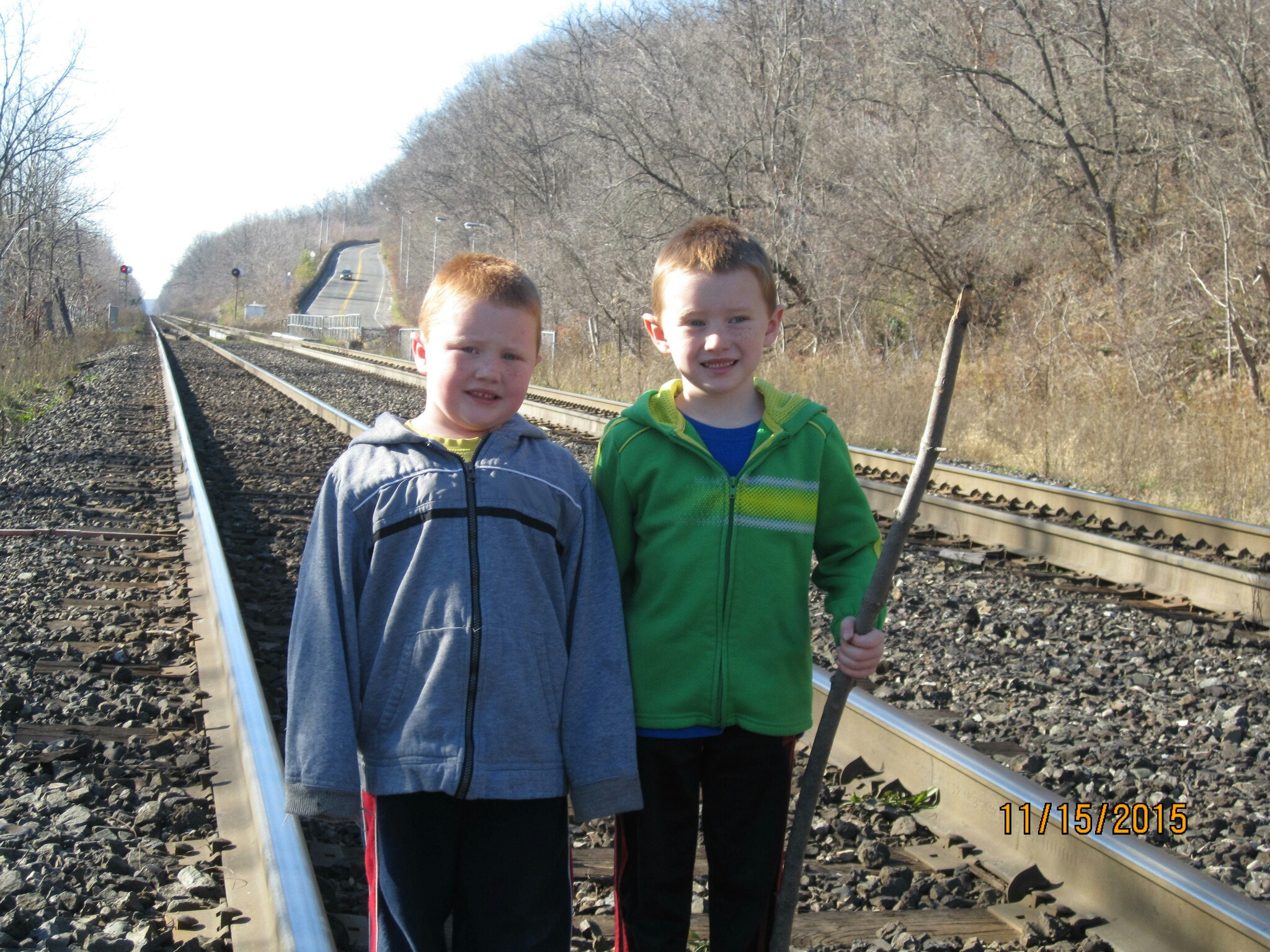 Canon PowerShot SD780 IS (Digital IXUS 100 IS / IXY Digital 210 IS) sample photo. Boys photography