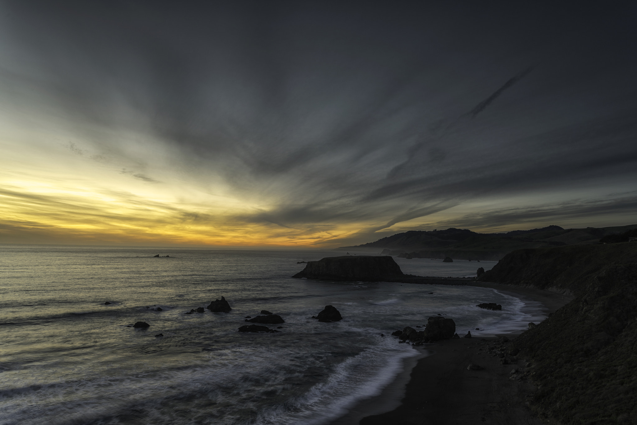 Sony a7R II + Canon EF 17-40mm F4L USM sample photo. Sunset at goat rock beach photography