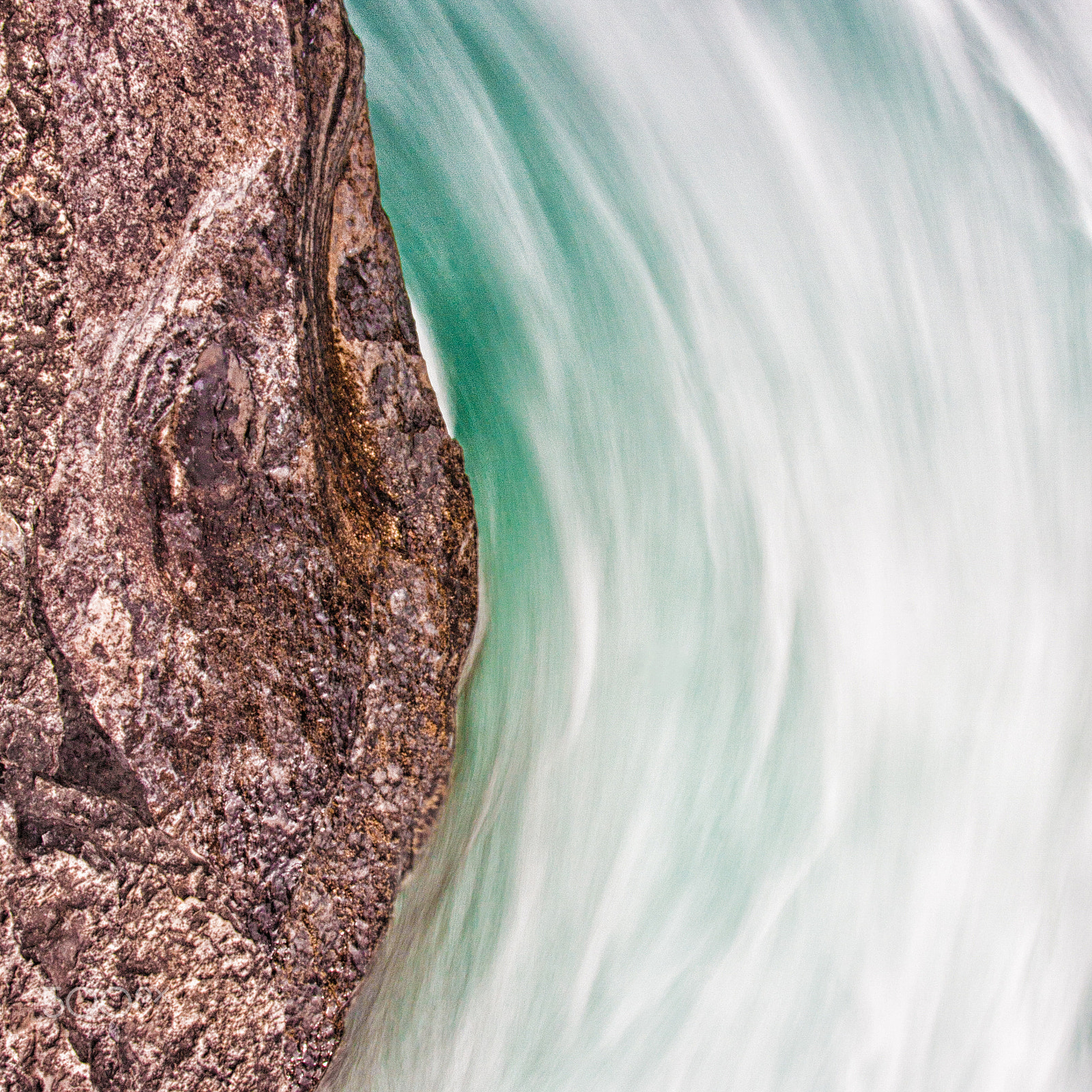 Sigma 18-250mm F3.5-6.3 DC OS HSM sample photo. Swirl photography