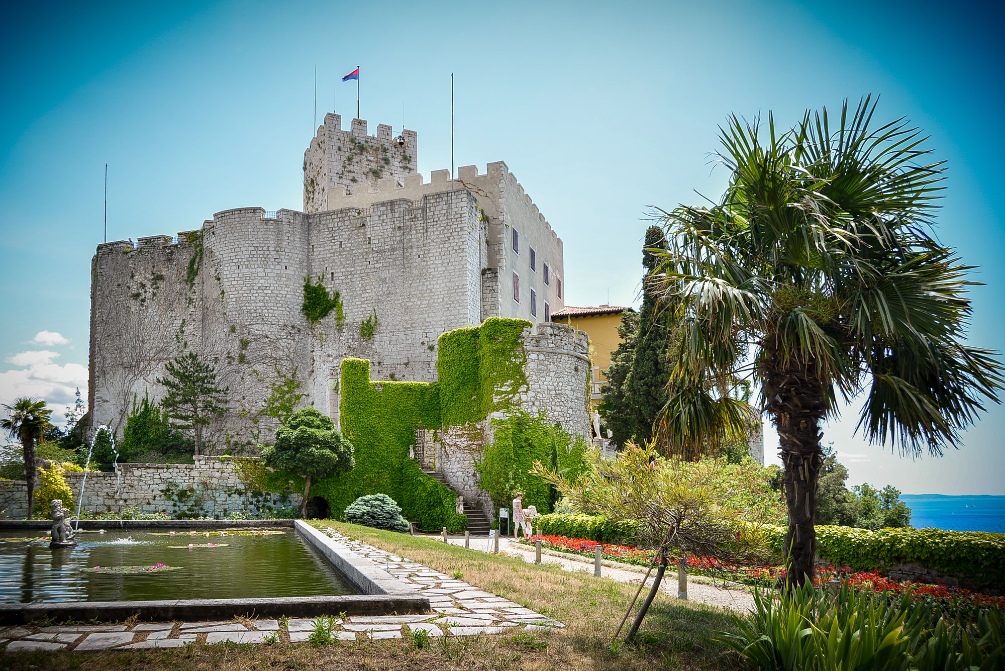 Nikon D600 sample photo. Castle diduino photography