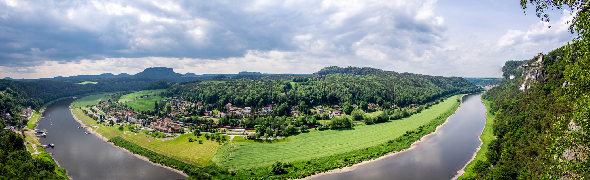 Olympus PEN E-PL5 + Panasonic Lumix G 14mm F2.5 ASPH sample photo. View from the bastei photography