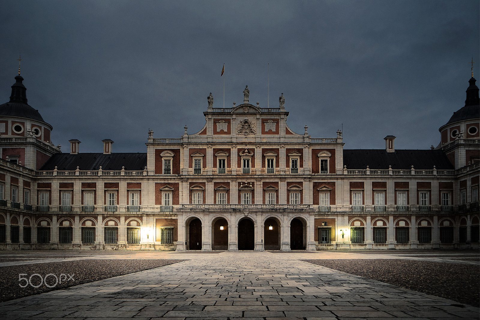 Olympus M.Zuiko Digital ED 14-42mm F3.5-5.6 EZ sample photo. Royal palace of aranjuez photography