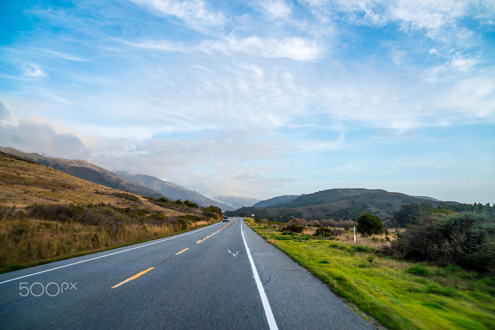 Sony a7R II + Sony Vario-Tessar T* E 16-70mm F4 ZA OSS sample photo. Highway 1 photography