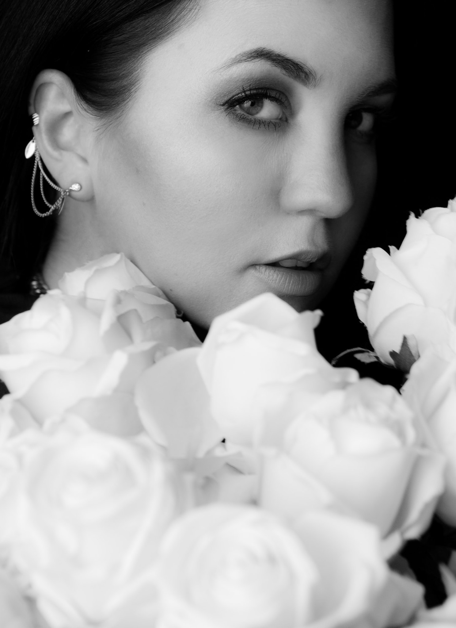 Sigma 24-35mm F2 DG HSM Art sample photo. Die weiße rose anastasia  photography