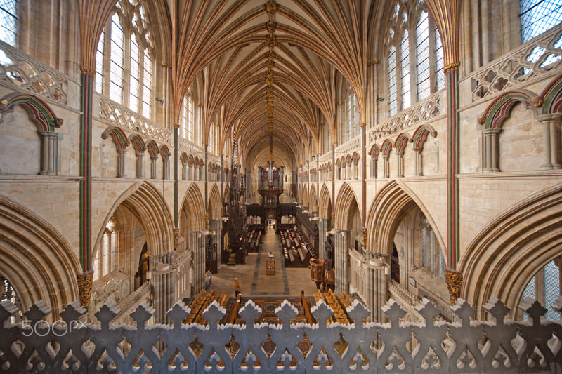 Sigma 12-24mm F4.5-5.6 EX DG Aspherical HSM sample photo. Exeter cathedral choir photography