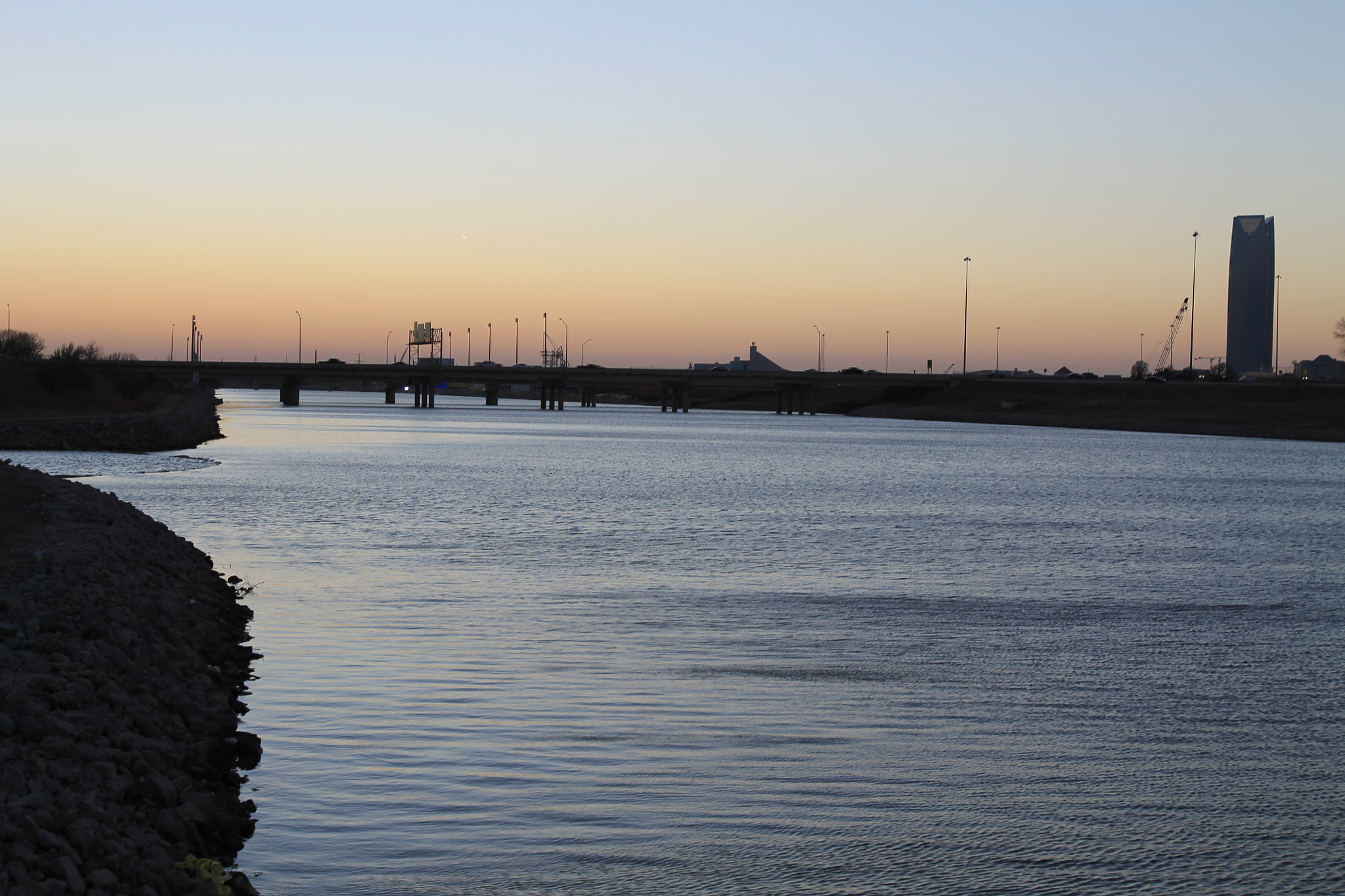 Canon EOS 1100D (EOS Rebel T3 / EOS Kiss X50) + Canon EF 16-35mm F2.8L USM sample photo. Sunset in okc photography