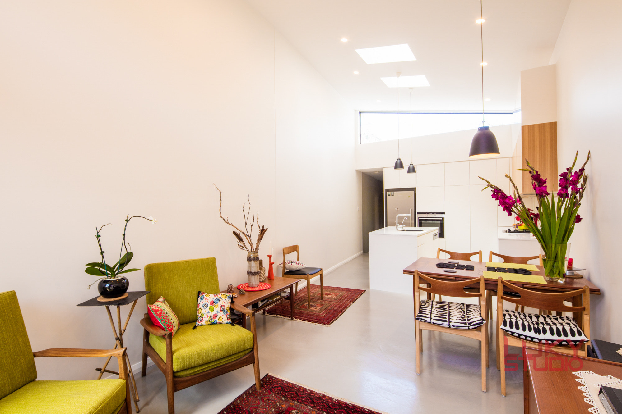 Canon EOS 5DS R + Canon TS-E 17mm F4L Tilt-Shift sample photo. House photography