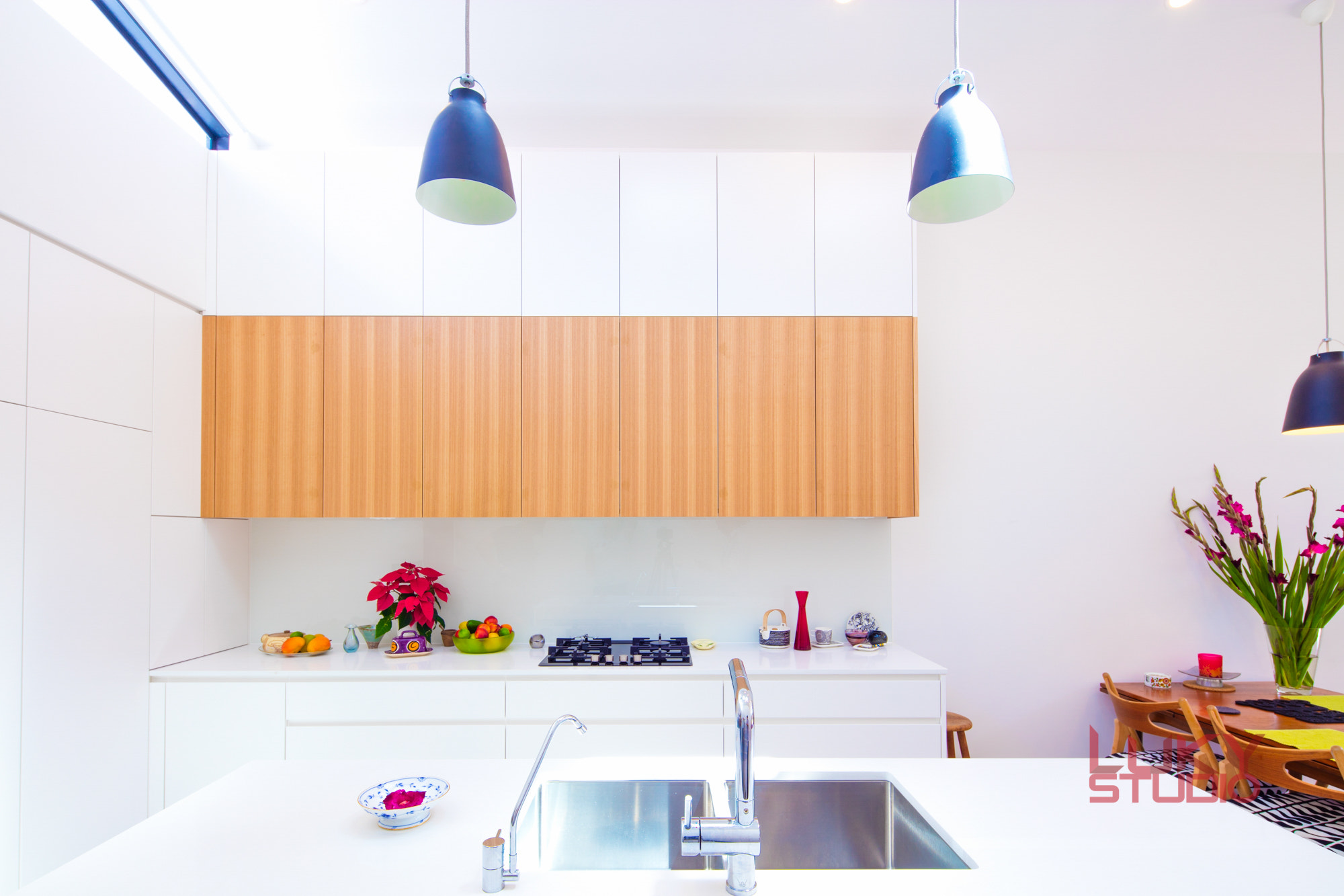 Canon EOS 5DS R + Canon TS-E 17mm F4L Tilt-Shift sample photo. House photography