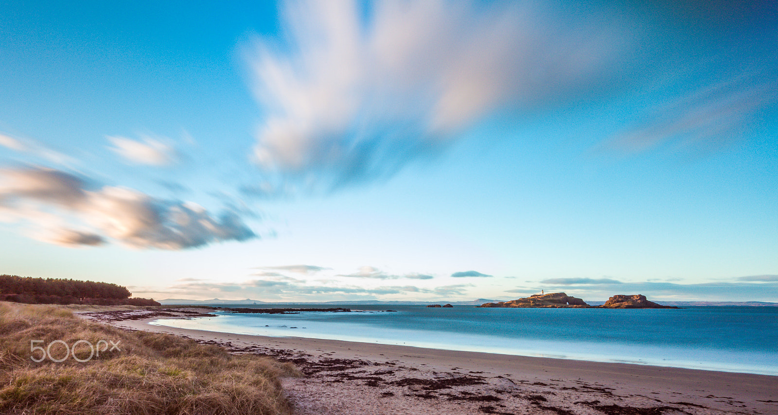 Canon EOS M + Sigma 10-20mm F4-5.6 EX DC HSM sample photo. Sunset over fidra island photography