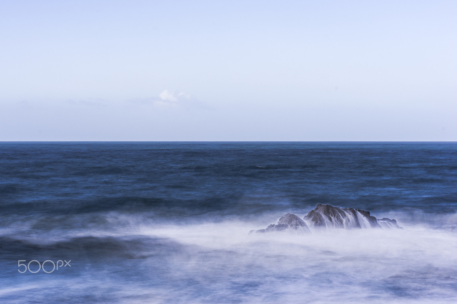 Sony a99 II + Sony 85mm F2.8 SAM sample photo. Simple beach photography