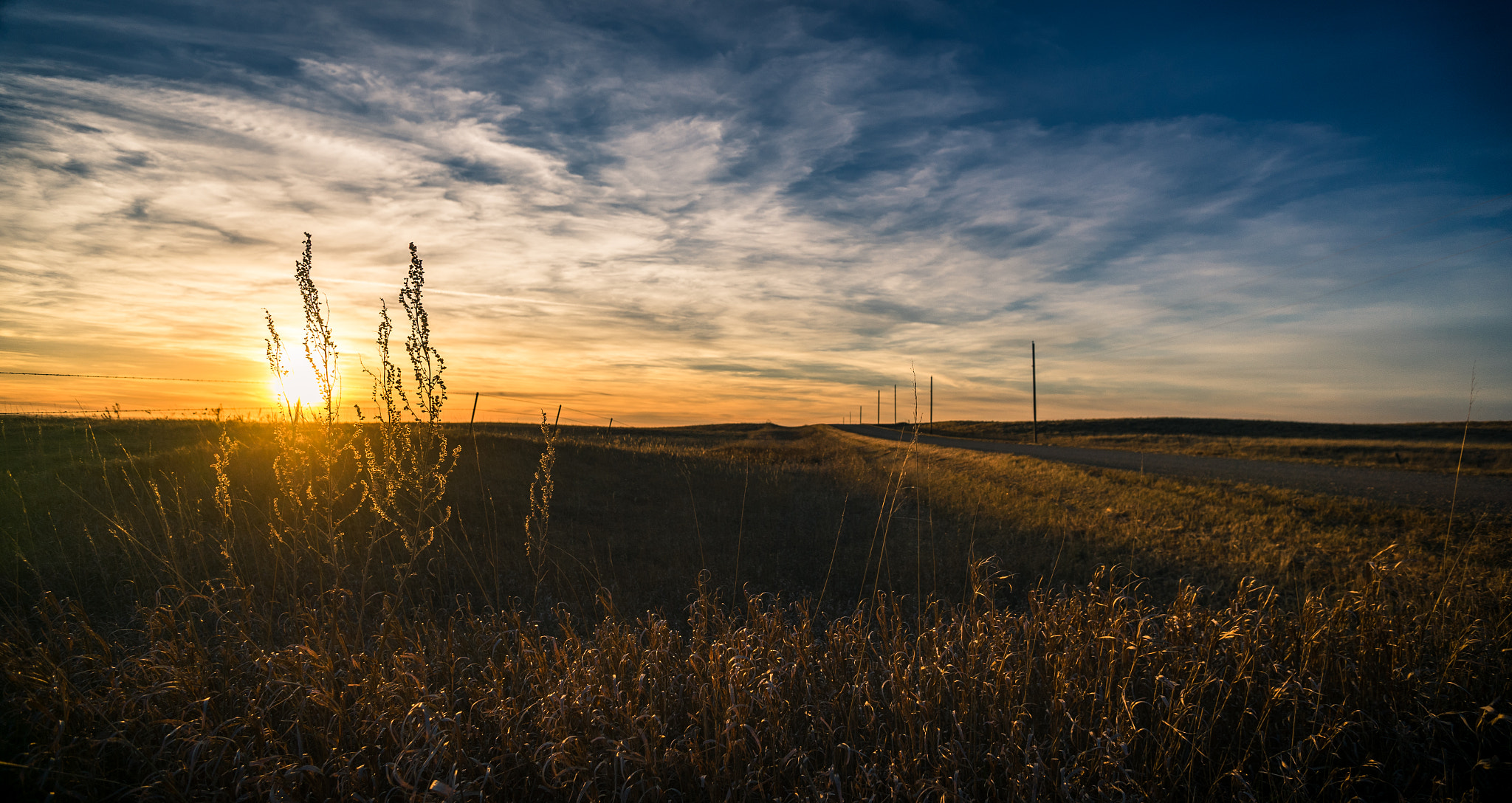 Sony a7 + Sigma 19mm F2.8 EX DN sample photo. South dakota sunset photography