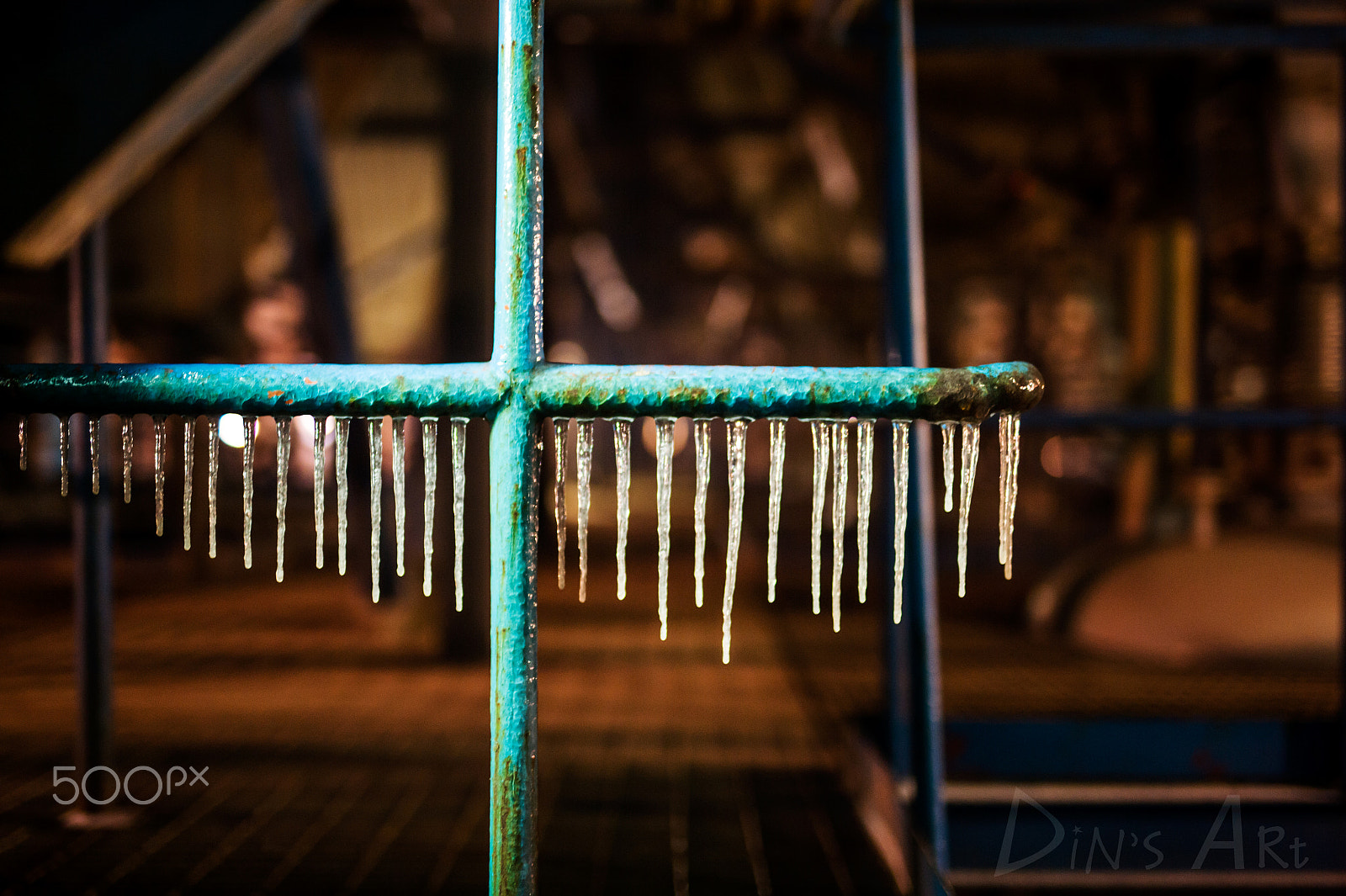 Nikon Df + Sigma 50mm F1.4 DG HSM Art sample photo. Ice photography