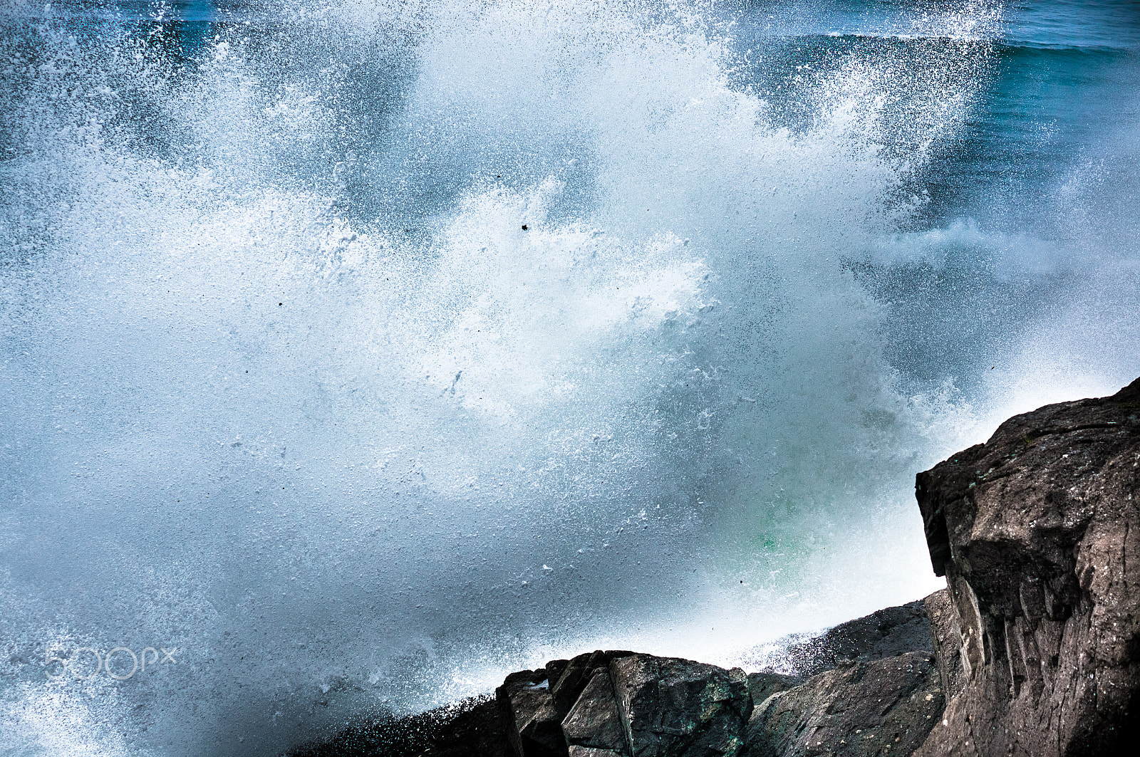 Sony Alpha NEX-5R + E 50mm F1.8 OSS sample photo. Breaking waves - vancouver island photography