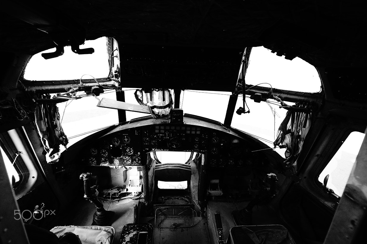 Sony SLT-A77 + Sony DT 11-18mm F4.5-5.6 sample photo. Verification of the cpla air force history. photography