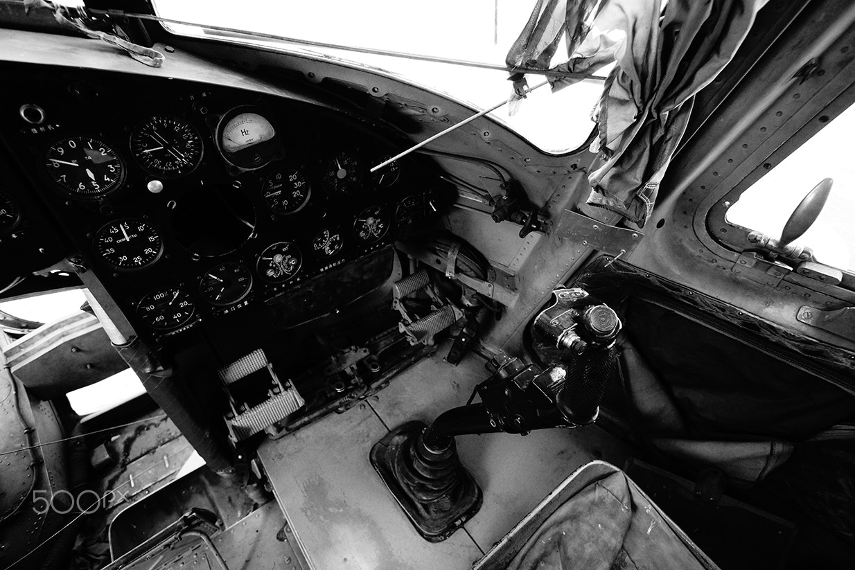 Sony SLT-A77 + Sony DT 11-18mm F4.5-5.6 sample photo. Verification of the cpla air force history. photography