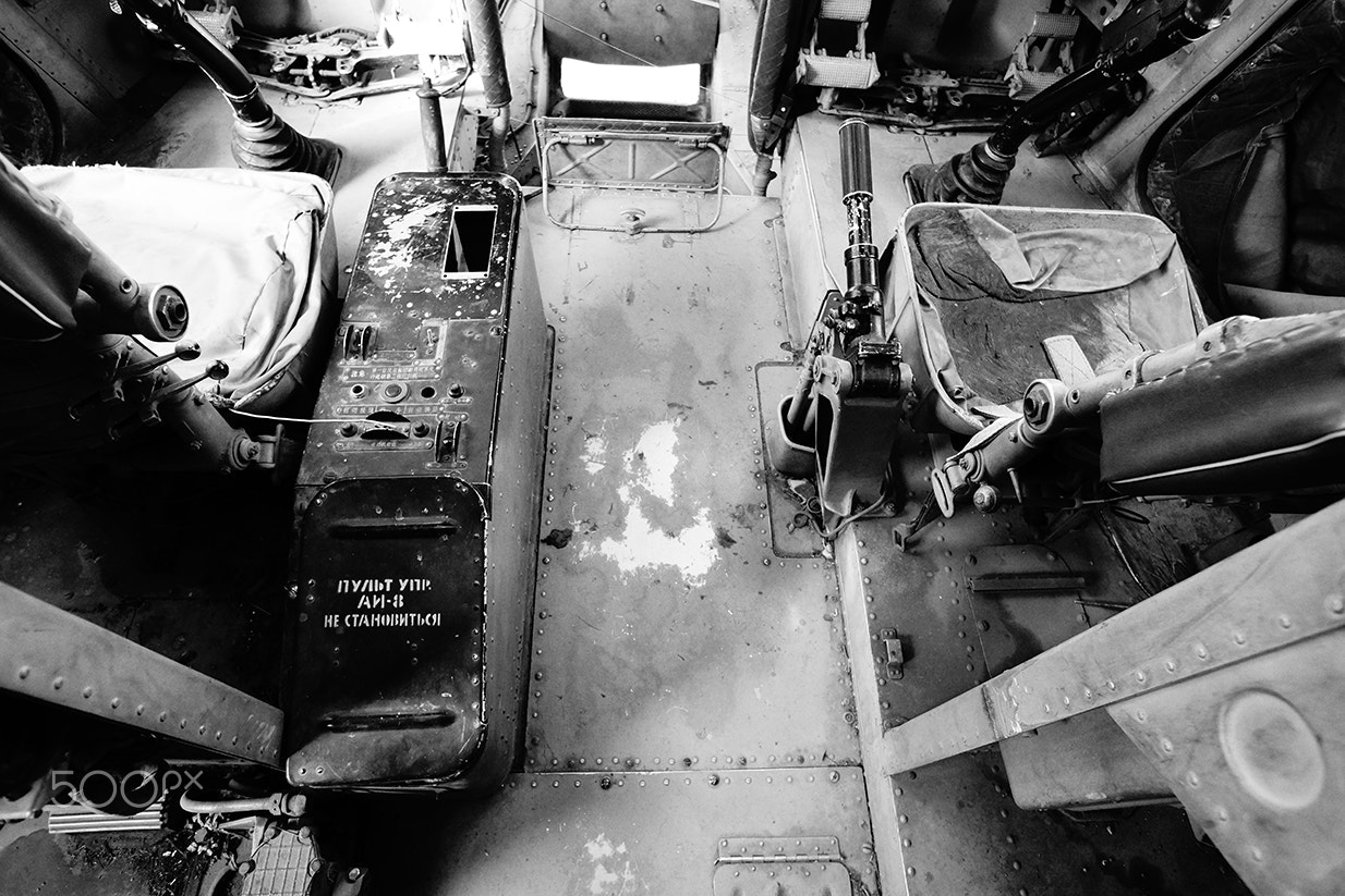 Sony SLT-A77 + Sony DT 11-18mm F4.5-5.6 sample photo. Verification of the cpla air force history. photography