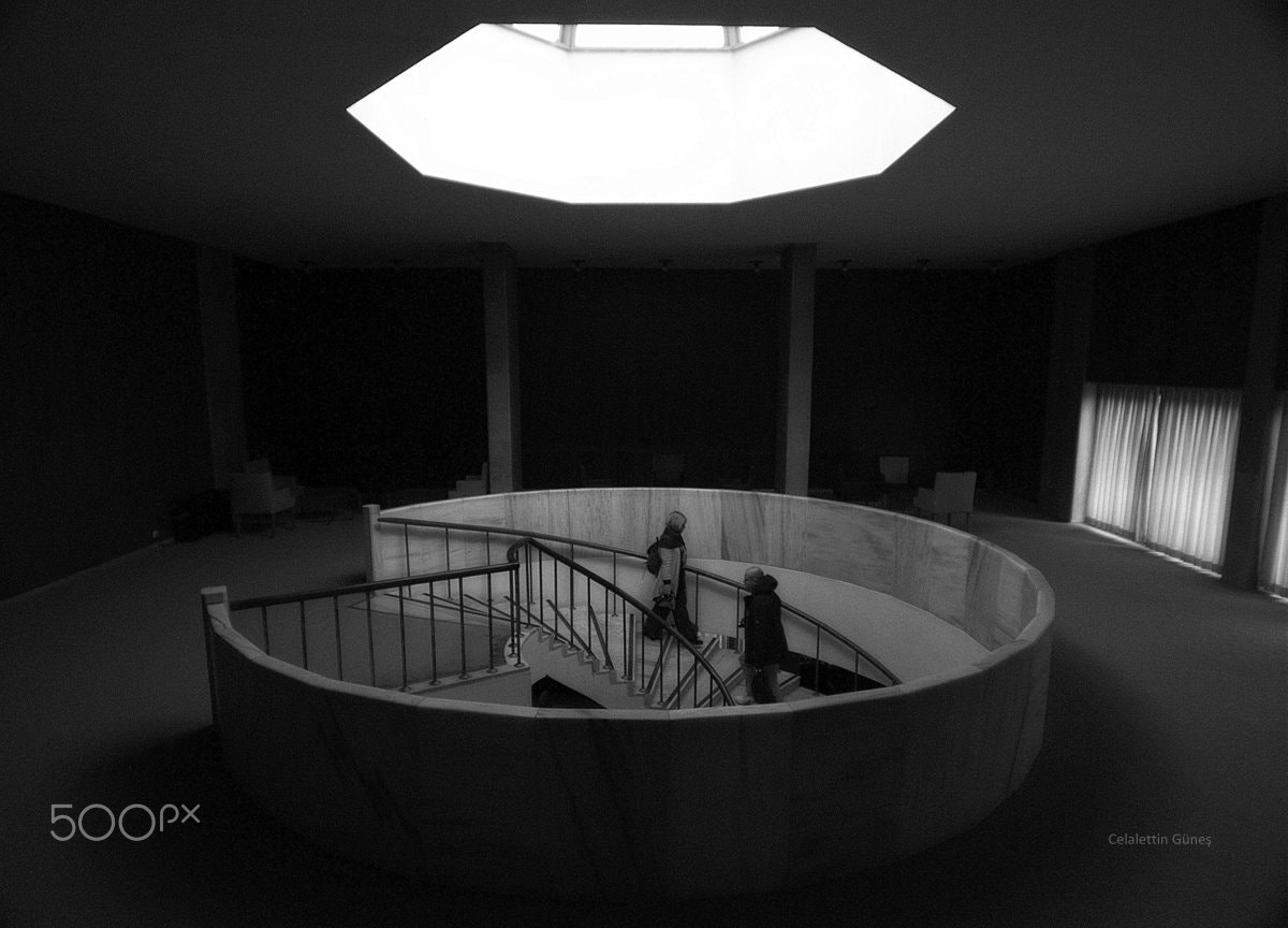 Sigma 12-24mm F4.5-5.6 EX DG Aspherical HSM sample photo. The coincidencing photography