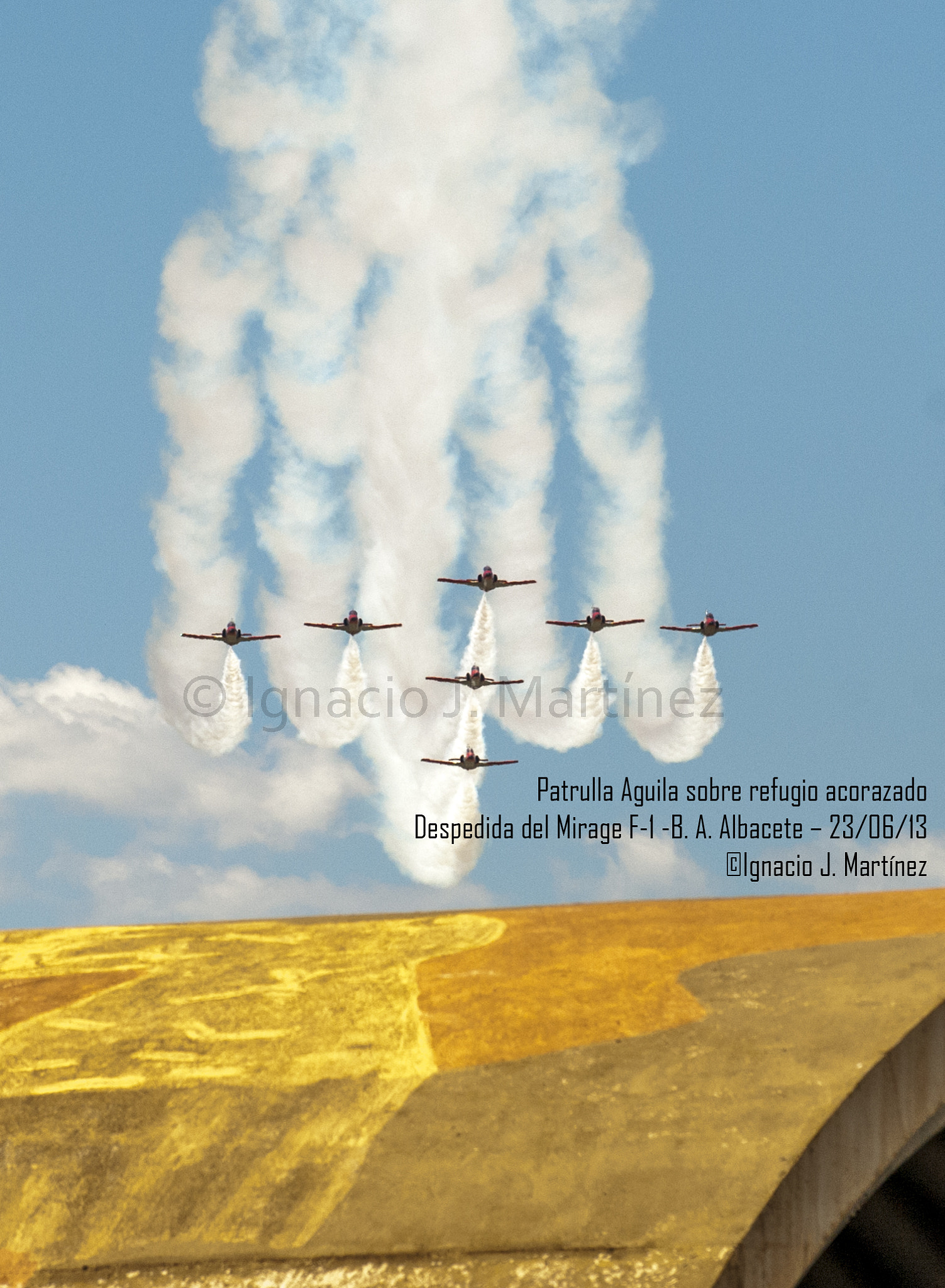 Nikon D200 sample photo. Patrulla aguila sobre refugio acorazado. photography