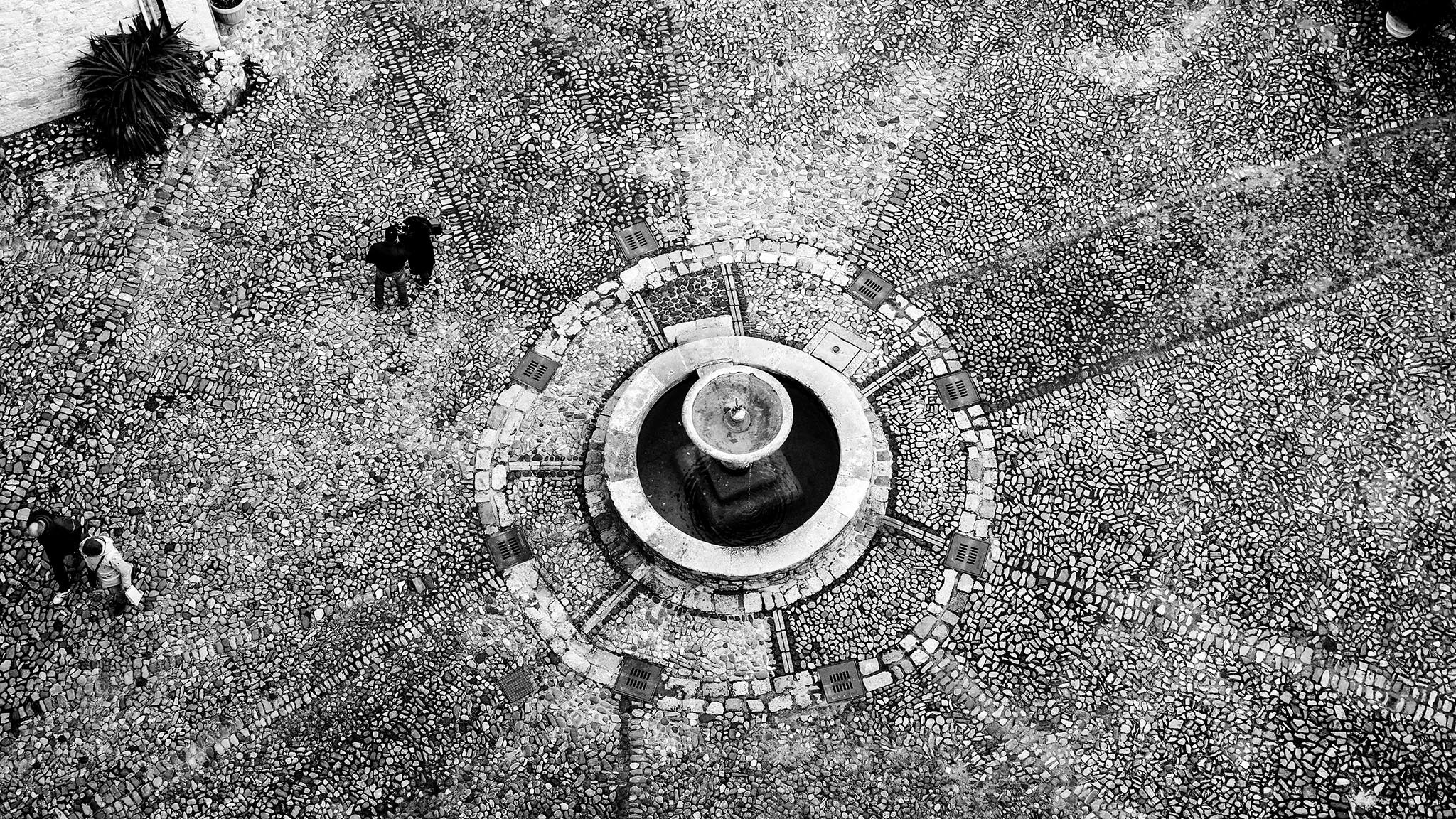 Pentax K-5 IIs sample photo. The fountain photography