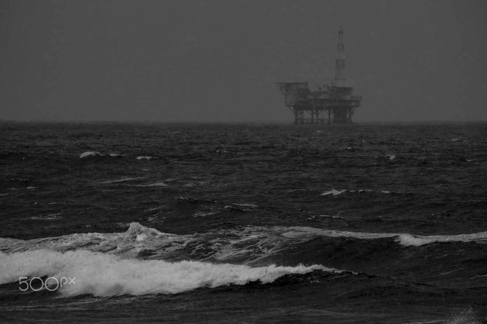 smc PENTAX-DA L 55-300mm F4-5.8 ED sample photo. "冬の日本海 " sea of japan in the winter photography