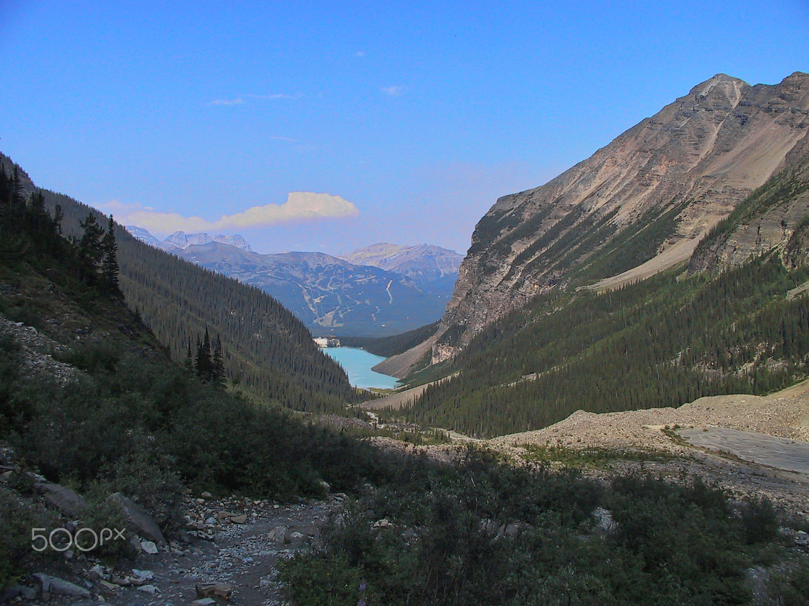 Canon POWERSHOT PRO90 IS sample photo. Cn lake louise plain of six glaciers photography