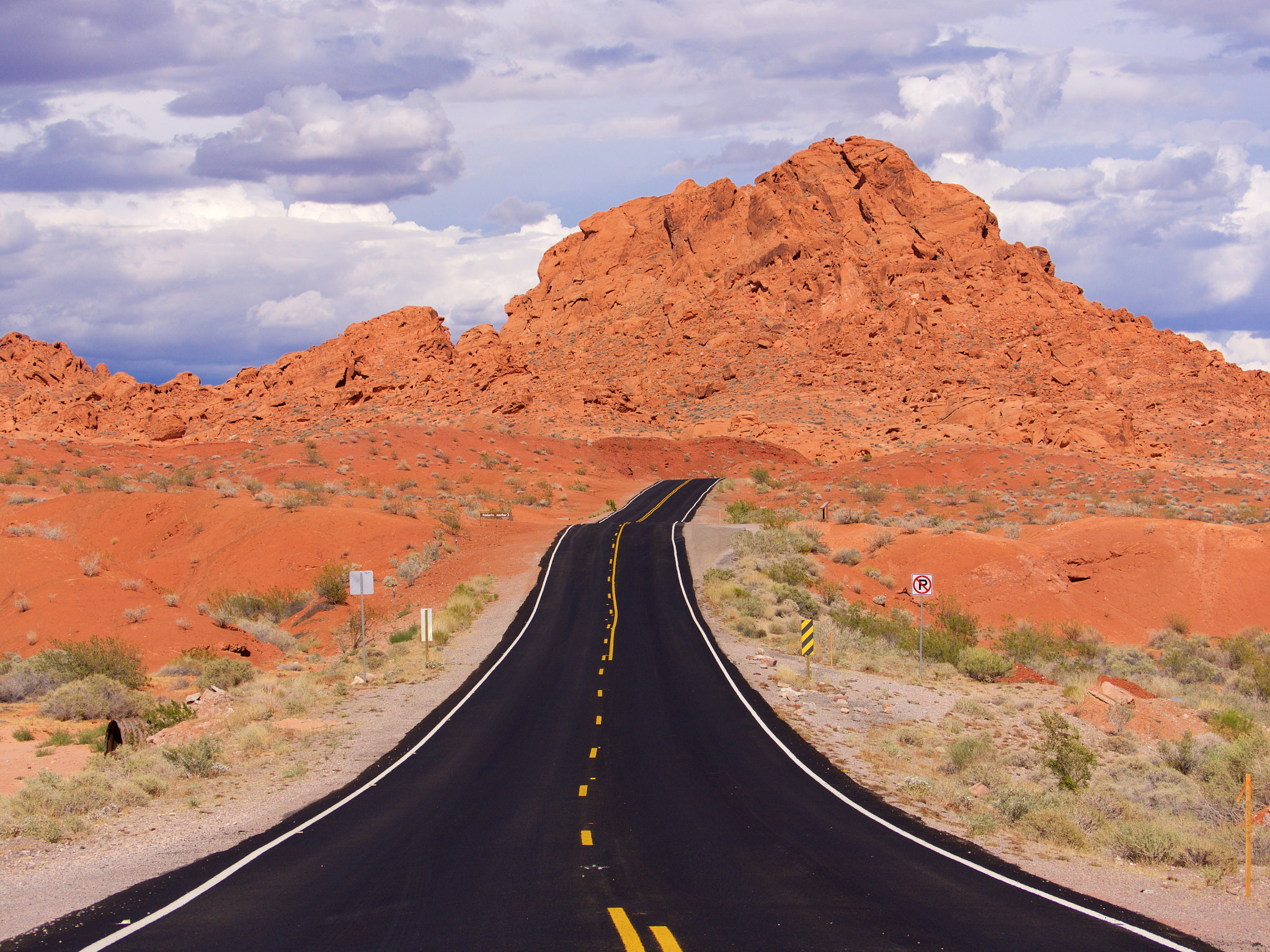 Panasonic Lumix G Vario 45-200mm F4-5.6 OIS sample photo. Valley of fire state park photography